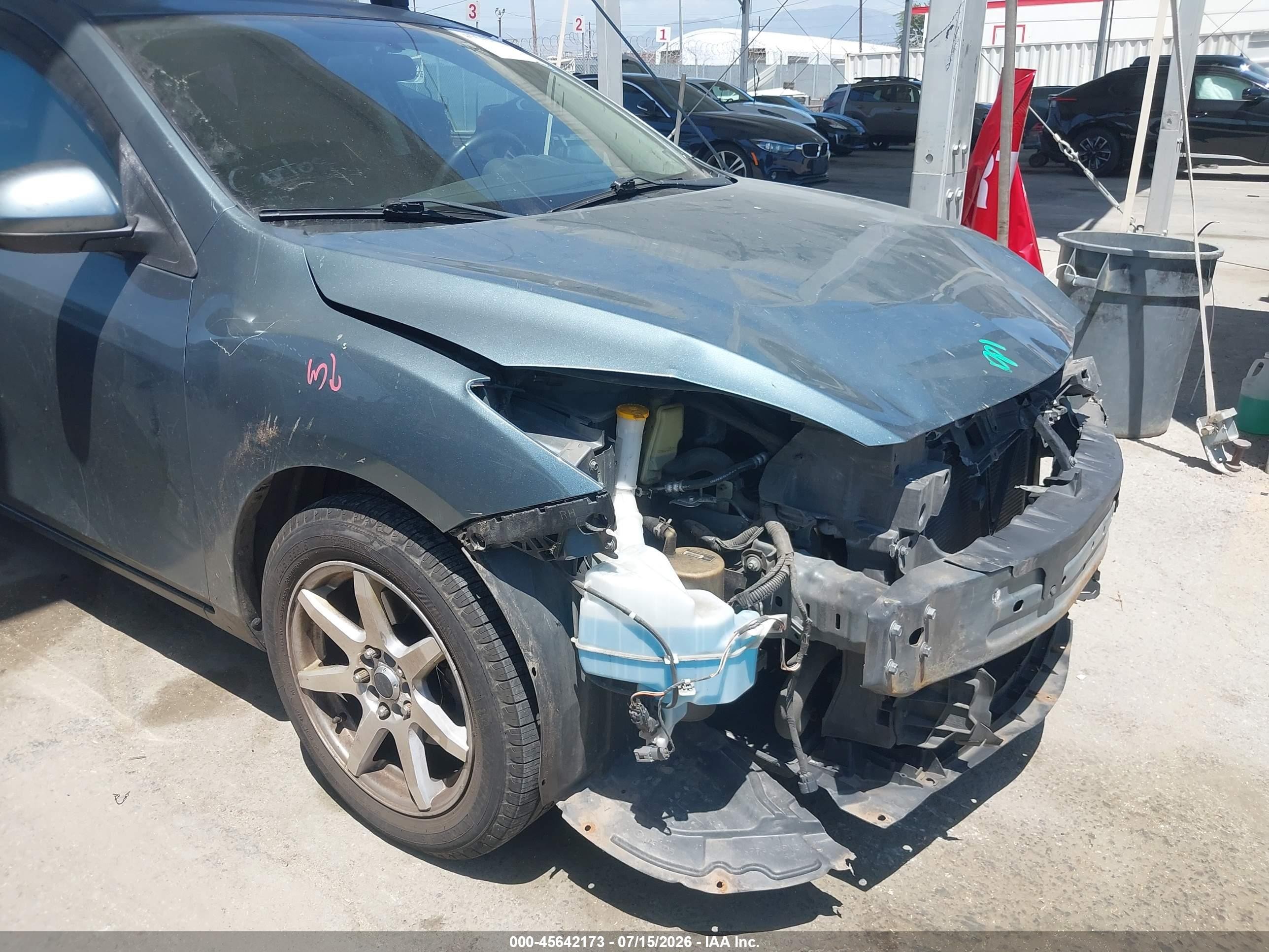 2012 Mazda Mazda3 I Grand Touring Green vin: JM1BL1M74C1631068