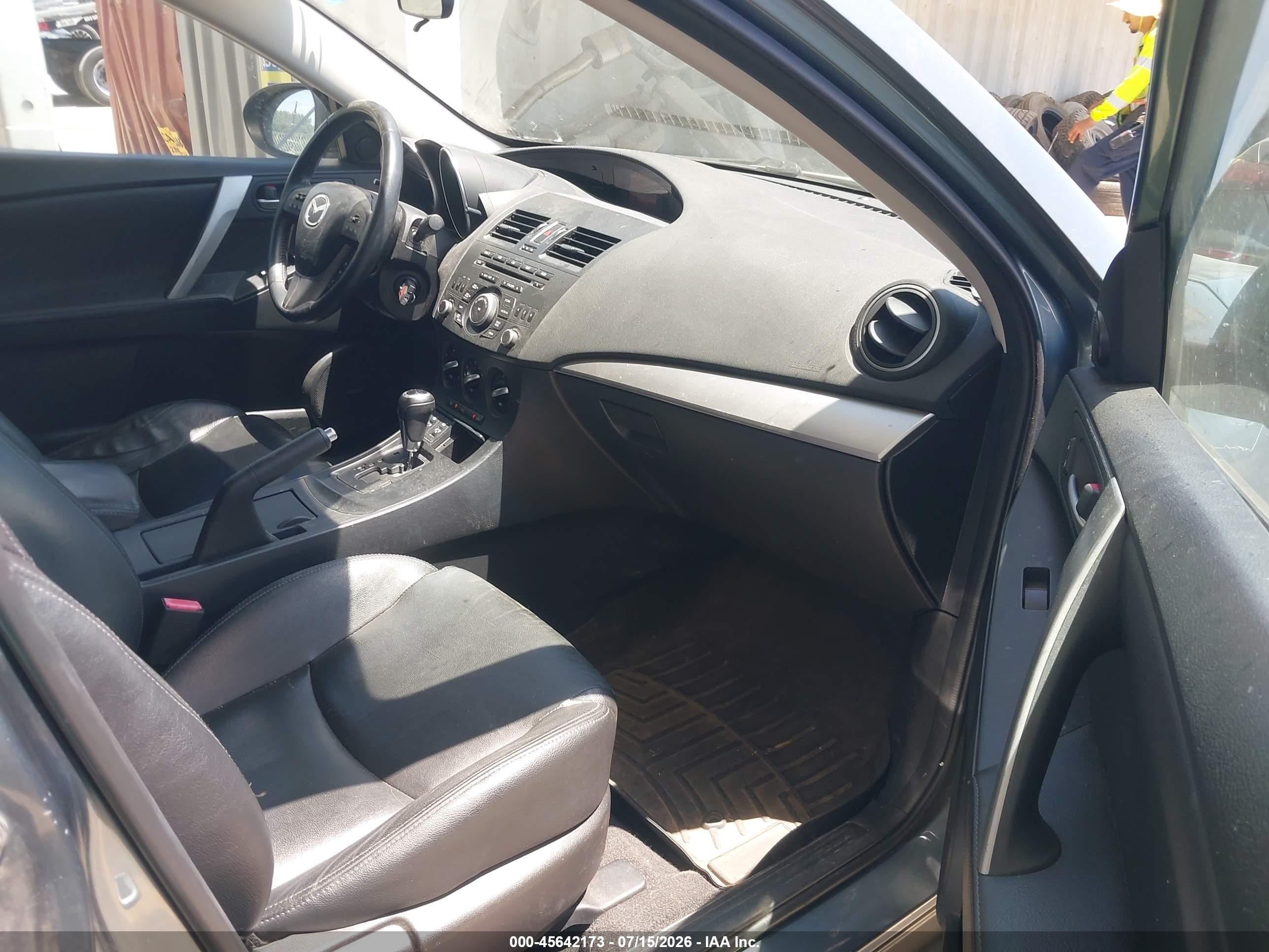 2012 Mazda Mazda3 I Grand Touring Green vin: JM1BL1M74C1631068
