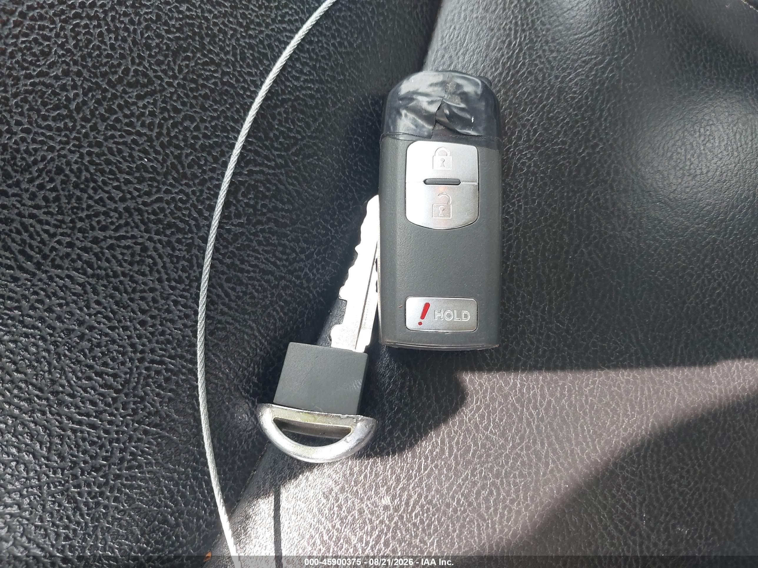 2013 Mazda Mazda3 I Grand Touring White vin: JM1BL1M77D1821982