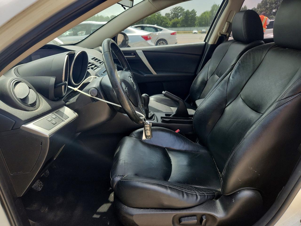 2013 Mazda 3 I Белый vin: JM1BL1M78D1733765