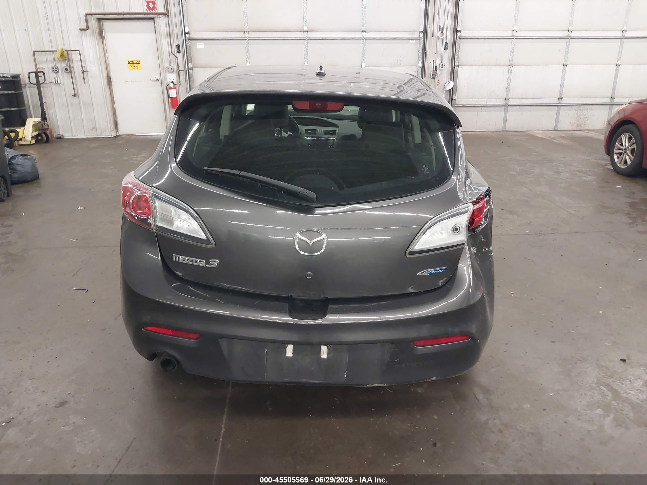 2013 Mazda Mazda3 I Grand Touring Gray vin: JM1BL1M78D1770296