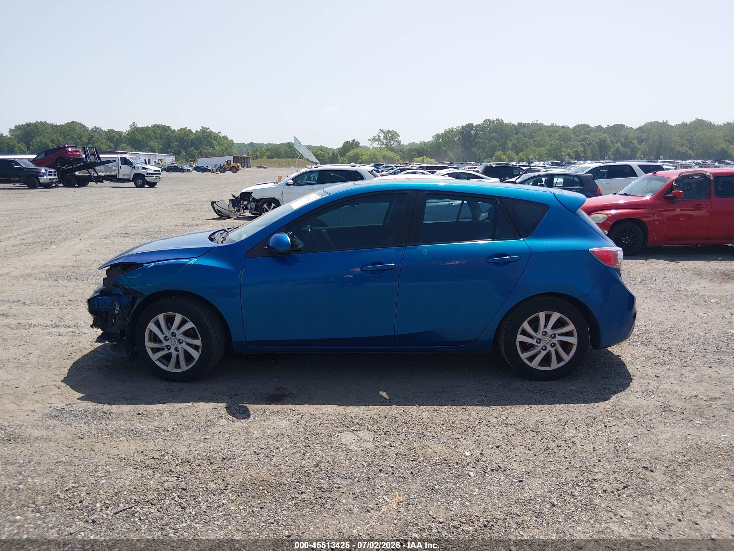 2012 Mazda Mazda3 I Grand Touring Blue vin: JM1BL1M79C1574897