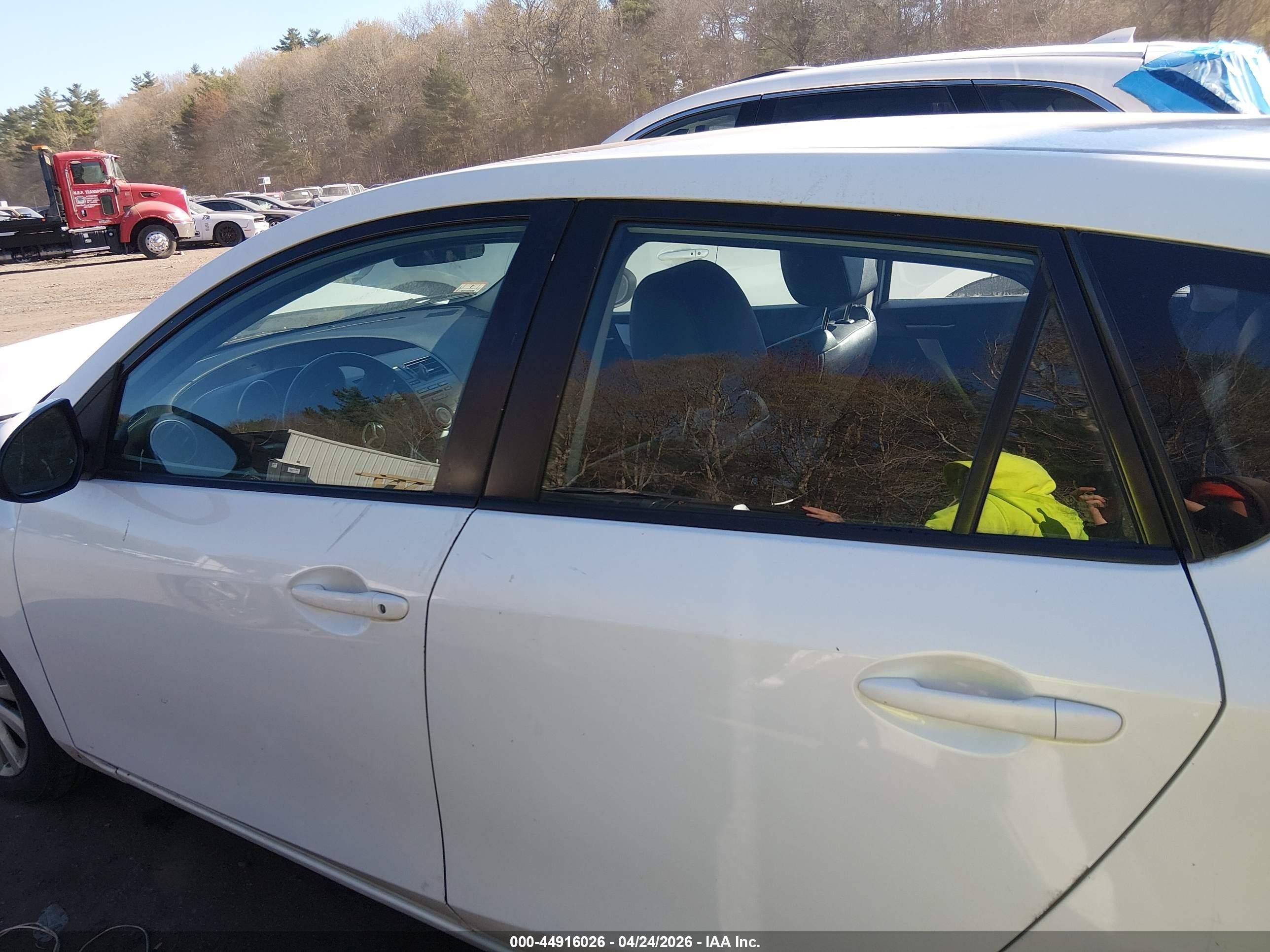 2012 Mazda Mazda3 I Grand Touring White vin: JM1BL1M81C1660505