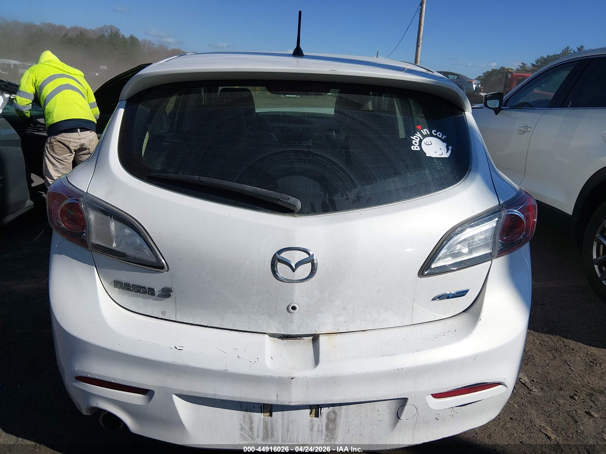 2012 Mazda Mazda3 I Grand Touring White vin: JM1BL1M81C1660505