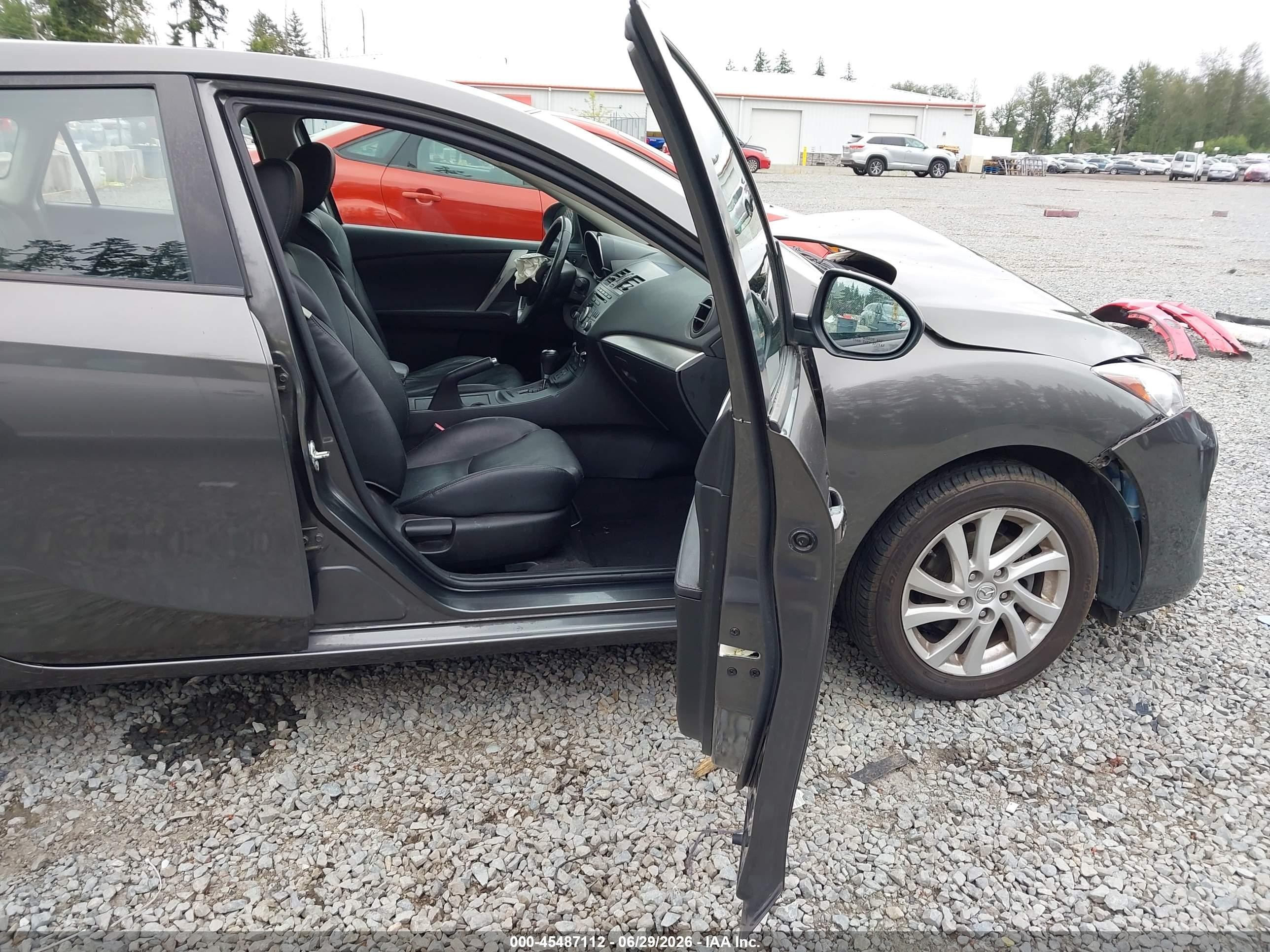 2012 Mazda Mazda3 I Grand Touring Gray vin: JM1BL1M82C1597415