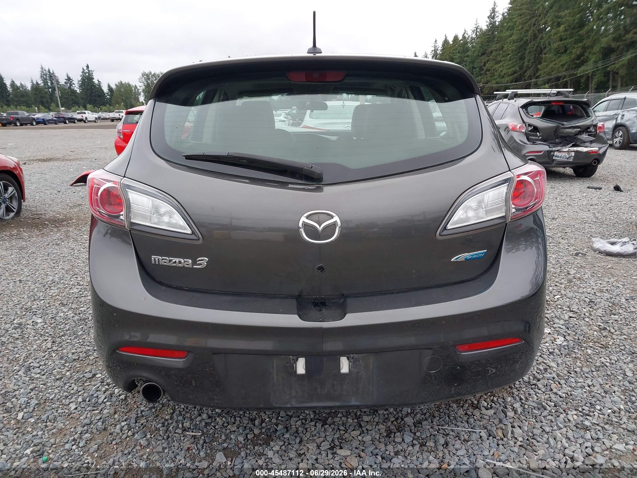 2012 Mazda Mazda3 I Grand Touring Gray vin: JM1BL1M82C1597415