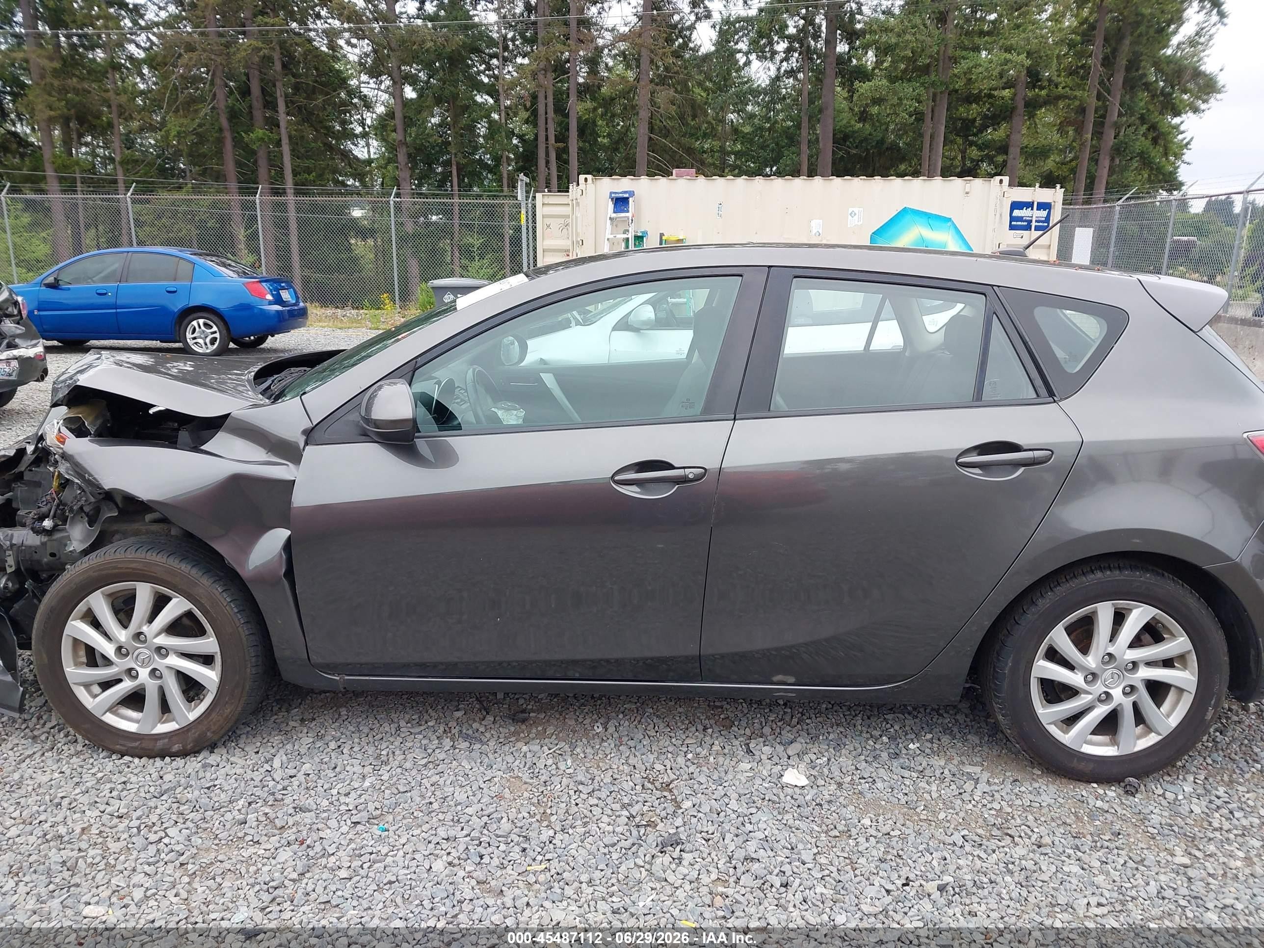 2012 Mazda Mazda3 I Grand Touring Gray vin: JM1BL1M82C1597415