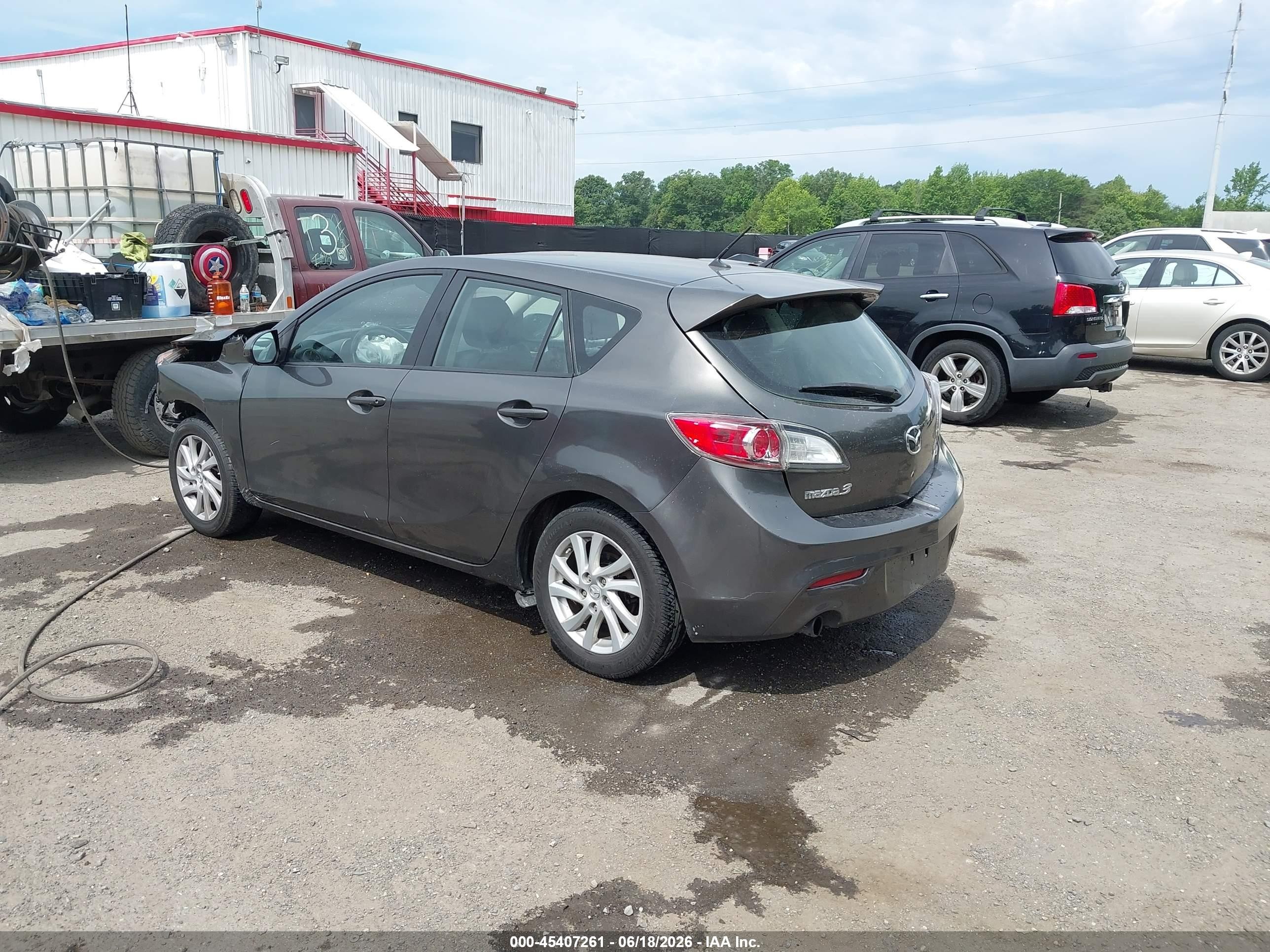 2012 Mazda Mazda3 I Grand Touring Gray vin: JM1BL1M82C1662330