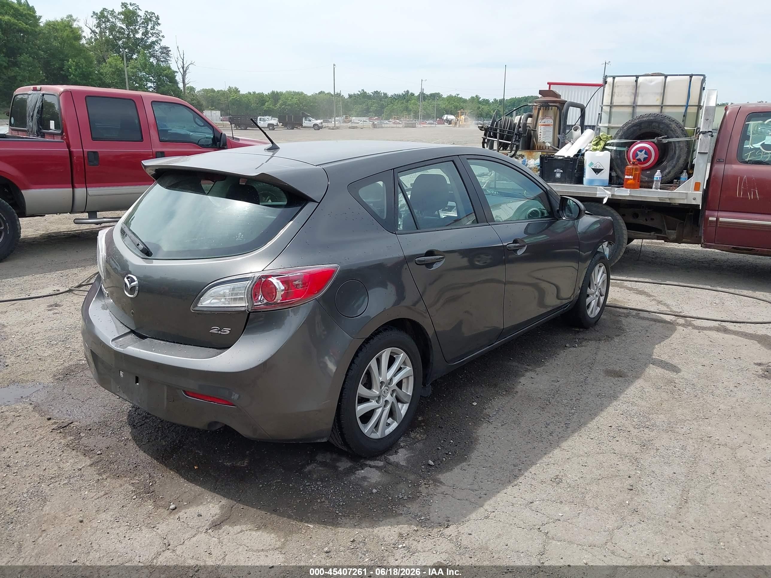 2012 Mazda Mazda3 I Grand Touring Gray vin: JM1BL1M82C1662330