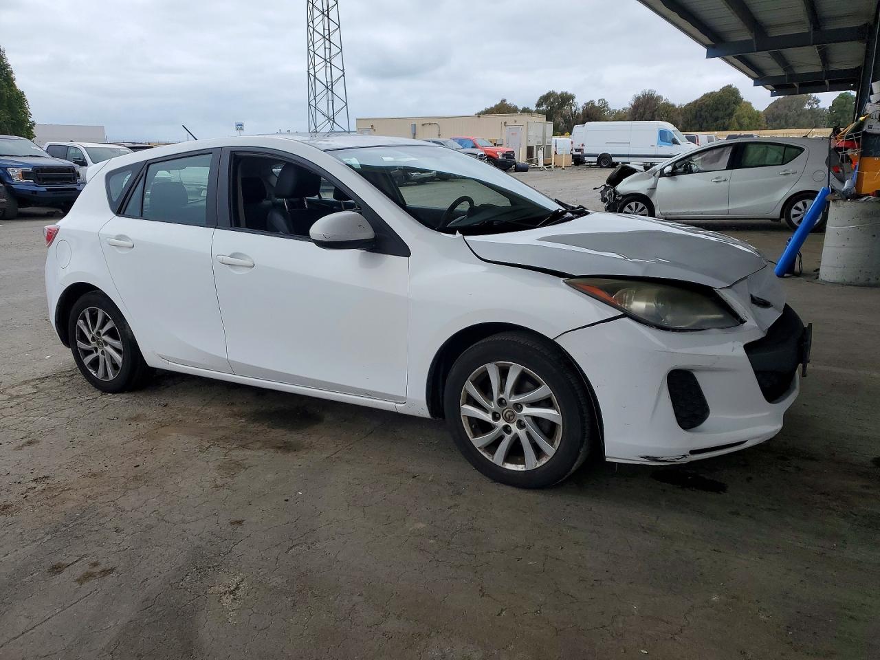 2012 Mazda 3 I White vin: JM1BL1M83C1600211