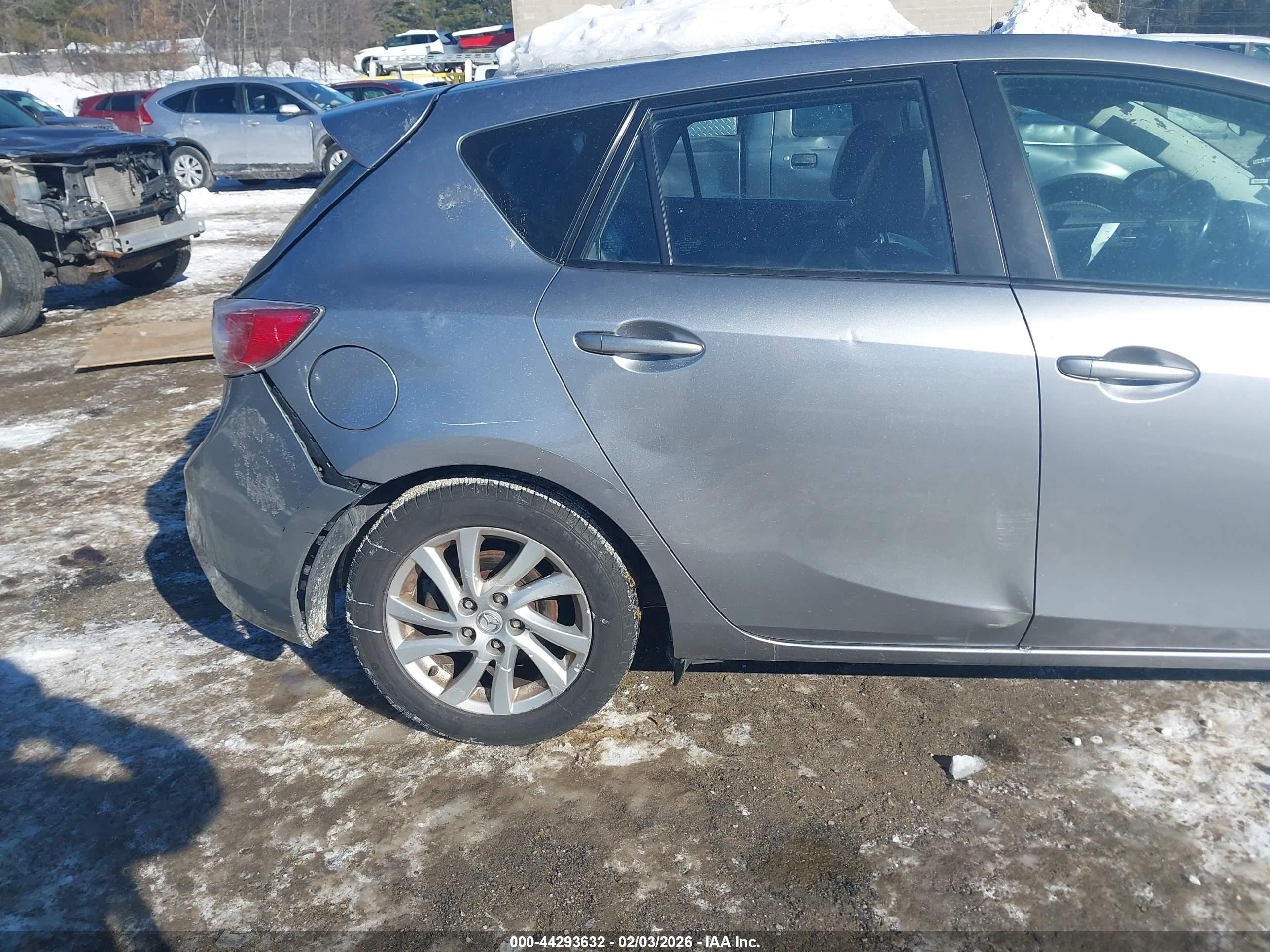 2012 Mazda Mazda3 I Grand Touring Gray vin: JM1BL1M83C1697880