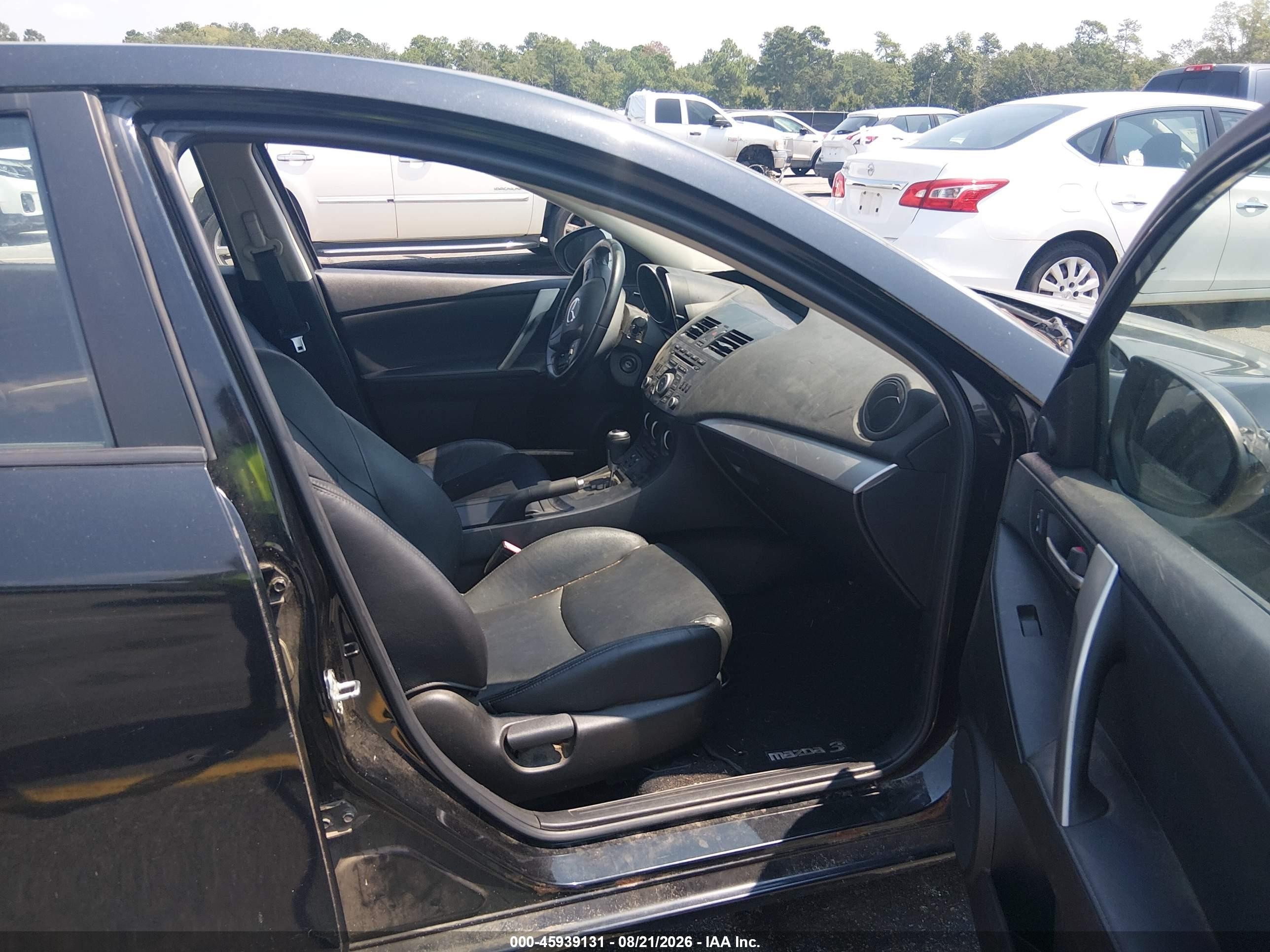 2012 Mazda Mazda3 I Grand Touring Black vin: JM1BL1M85C1679901