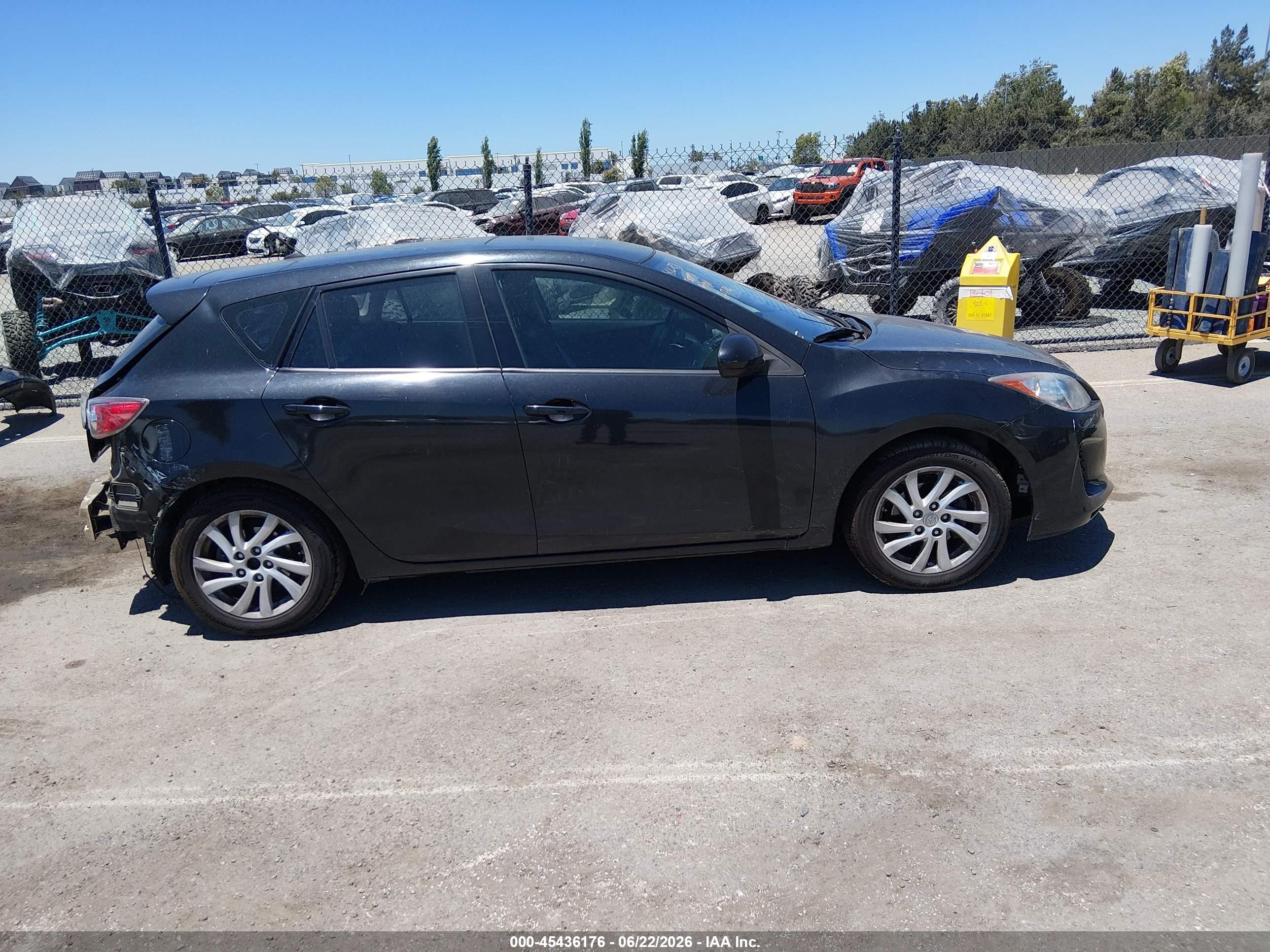 2012 Mazda Mazda3 I Grand Touring Black vin: JM1BL1M87C1654305