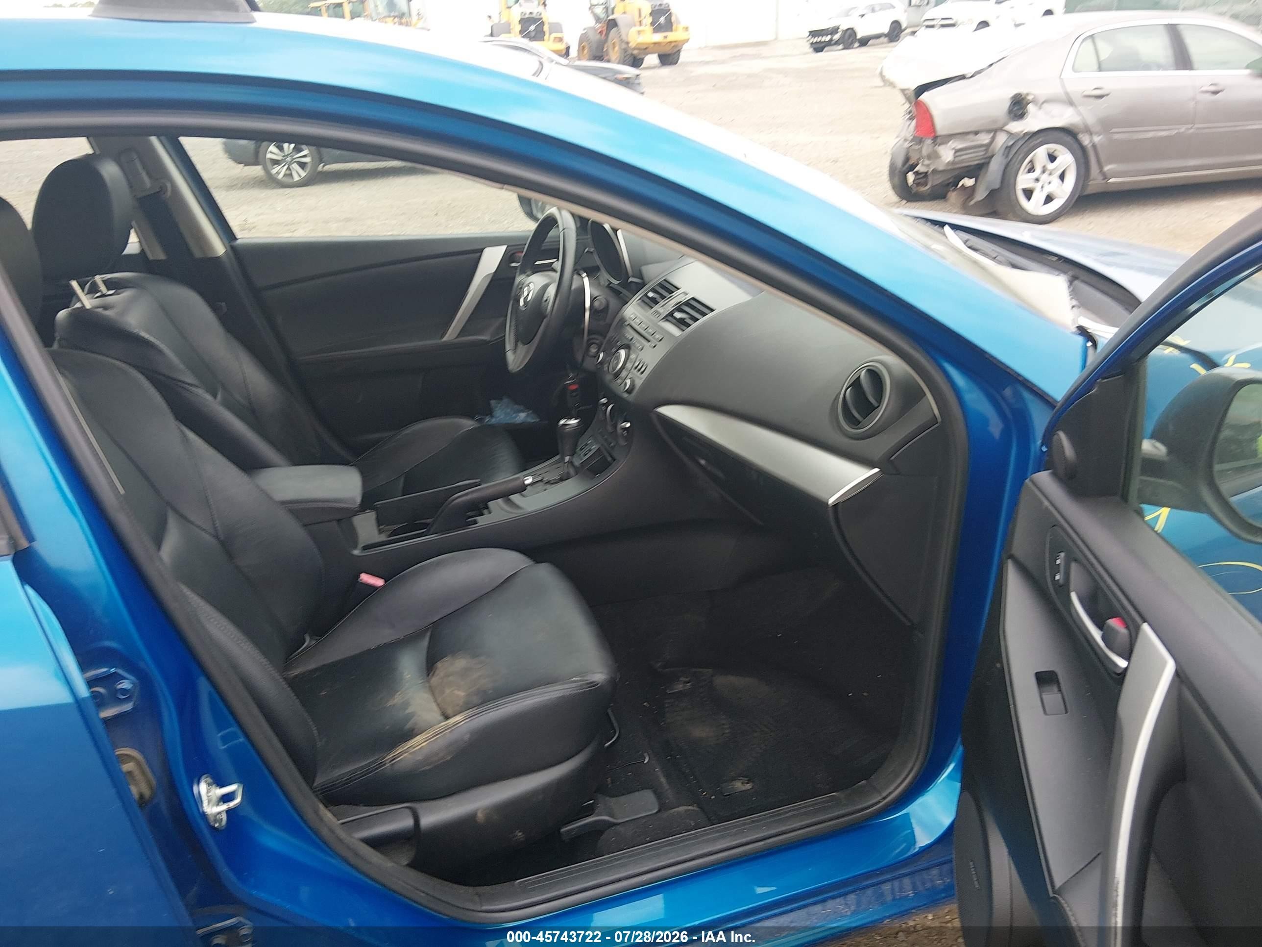 2012 Mazda Mazda3 I Grand Touring Blue vin: JM1BL1M87C1684288