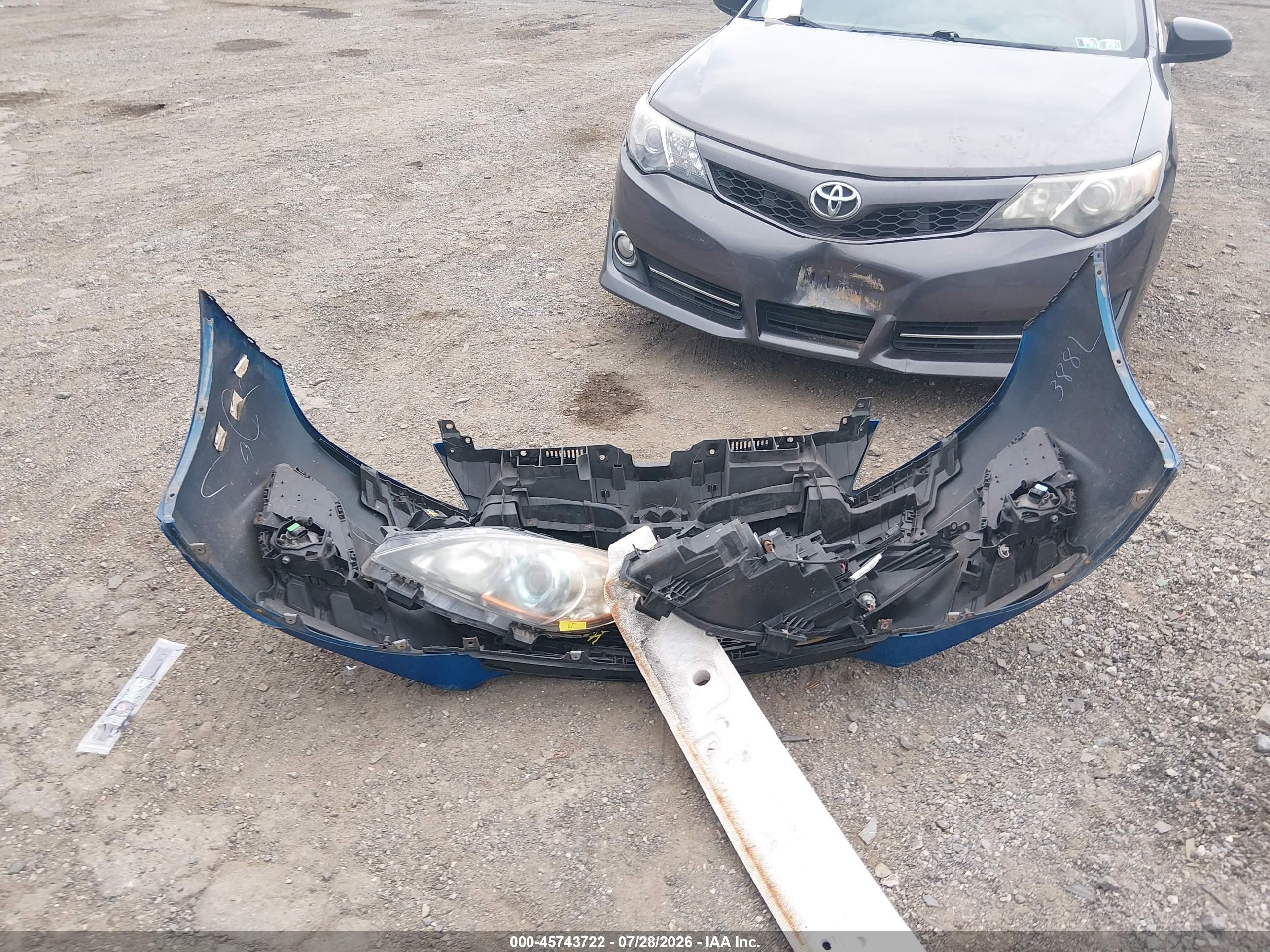 2012 Mazda Mazda3 I Grand Touring Blue vin: JM1BL1M87C1684288
