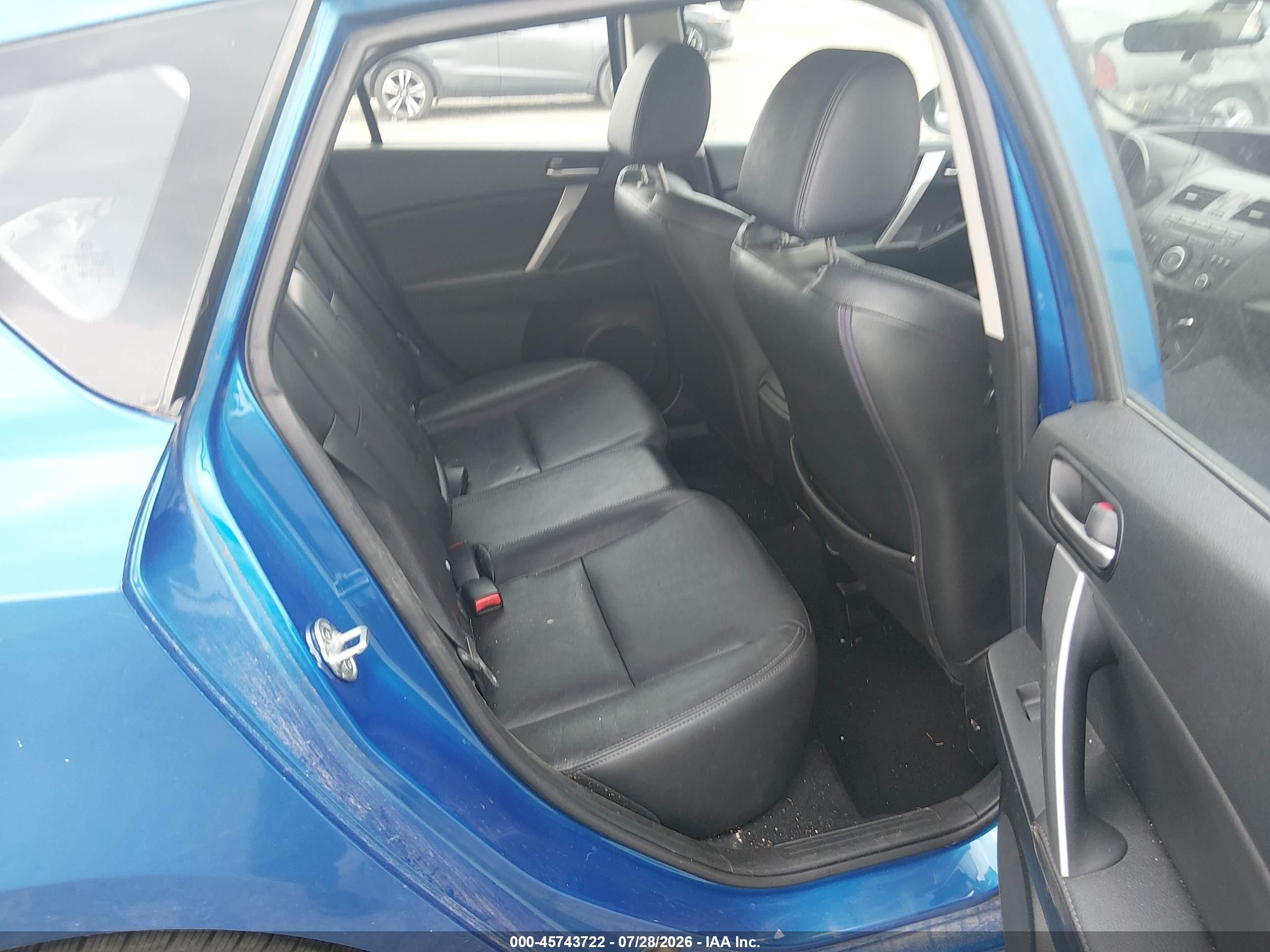 2012 Mazda Mazda3 I Grand Touring Blue vin: JM1BL1M87C1684288