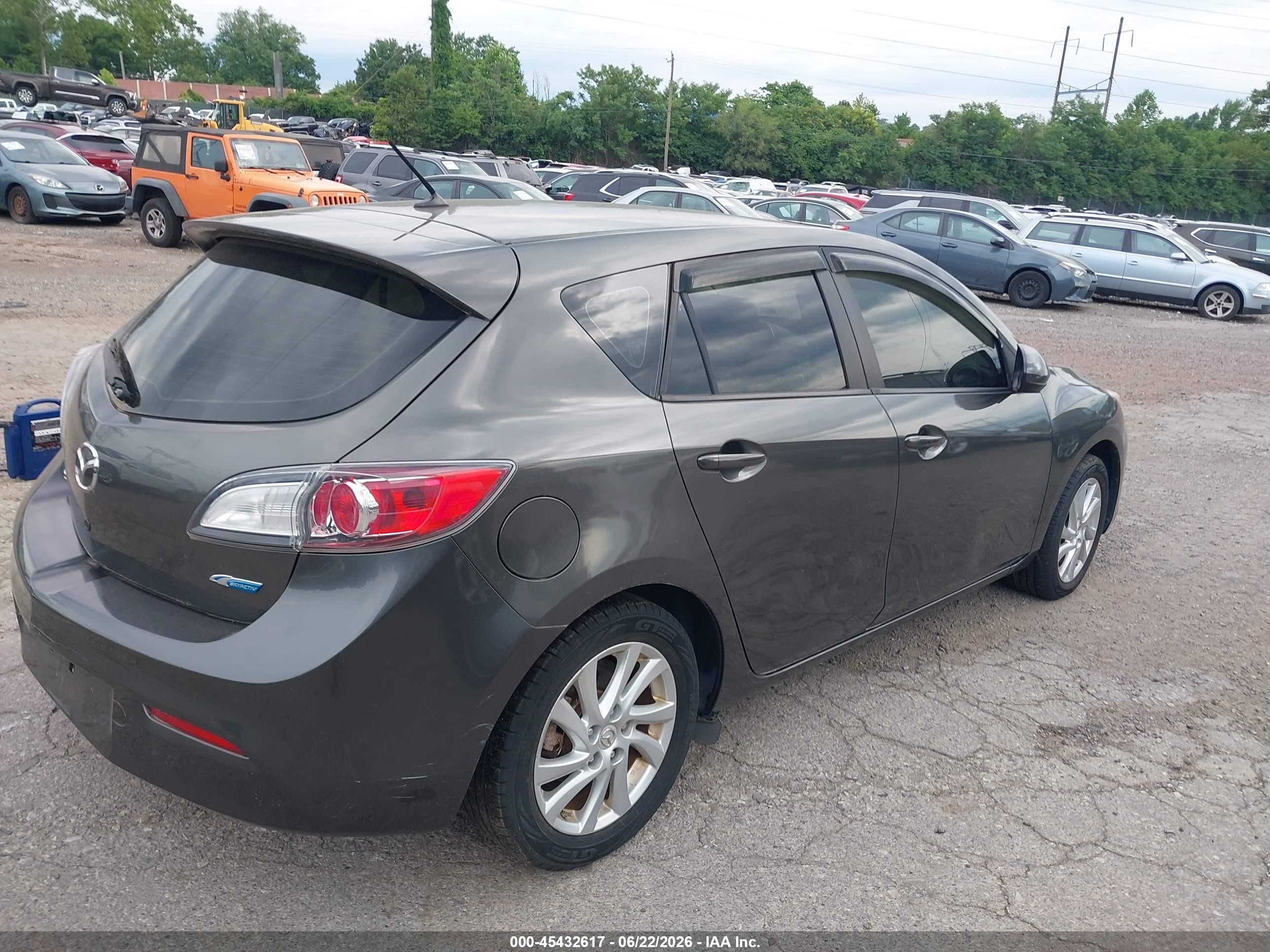 2012 Mazda Mazda3 I Grand Touring Серый vin: JM1BL1M88C1635553
