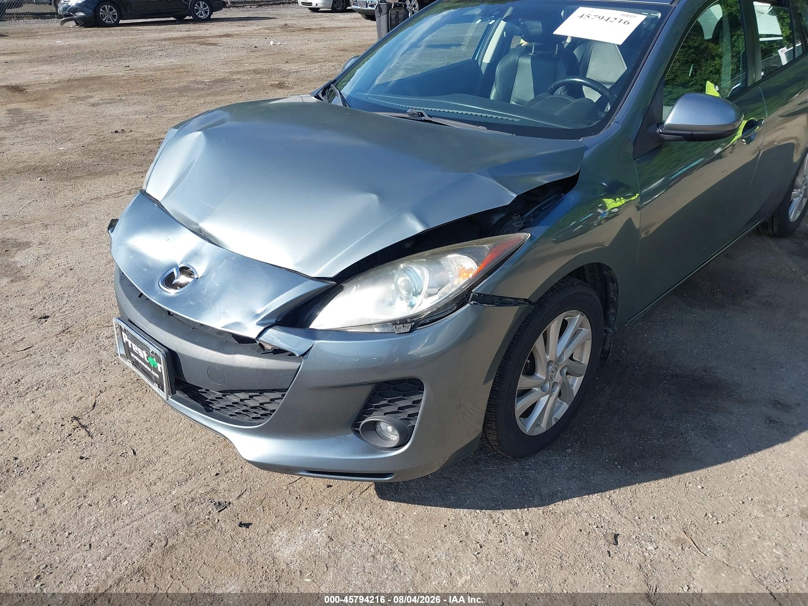 2012 Mazda Mazda3 I Grand Touring Gray vin: JM1BL1M8XC1537298