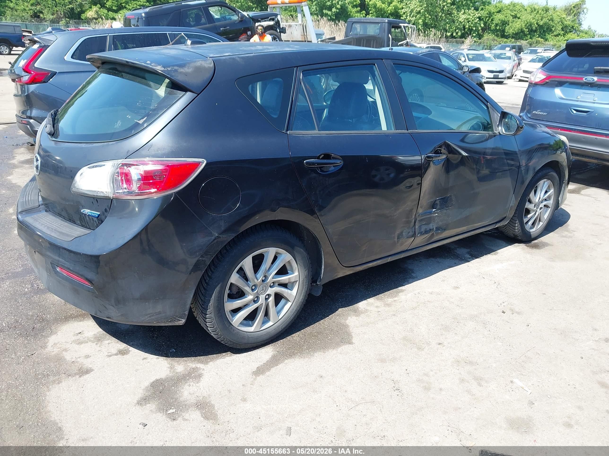 2012 Mazda Mazda3 I Grand Touring Black vin: JM1BL1M8XC1682437