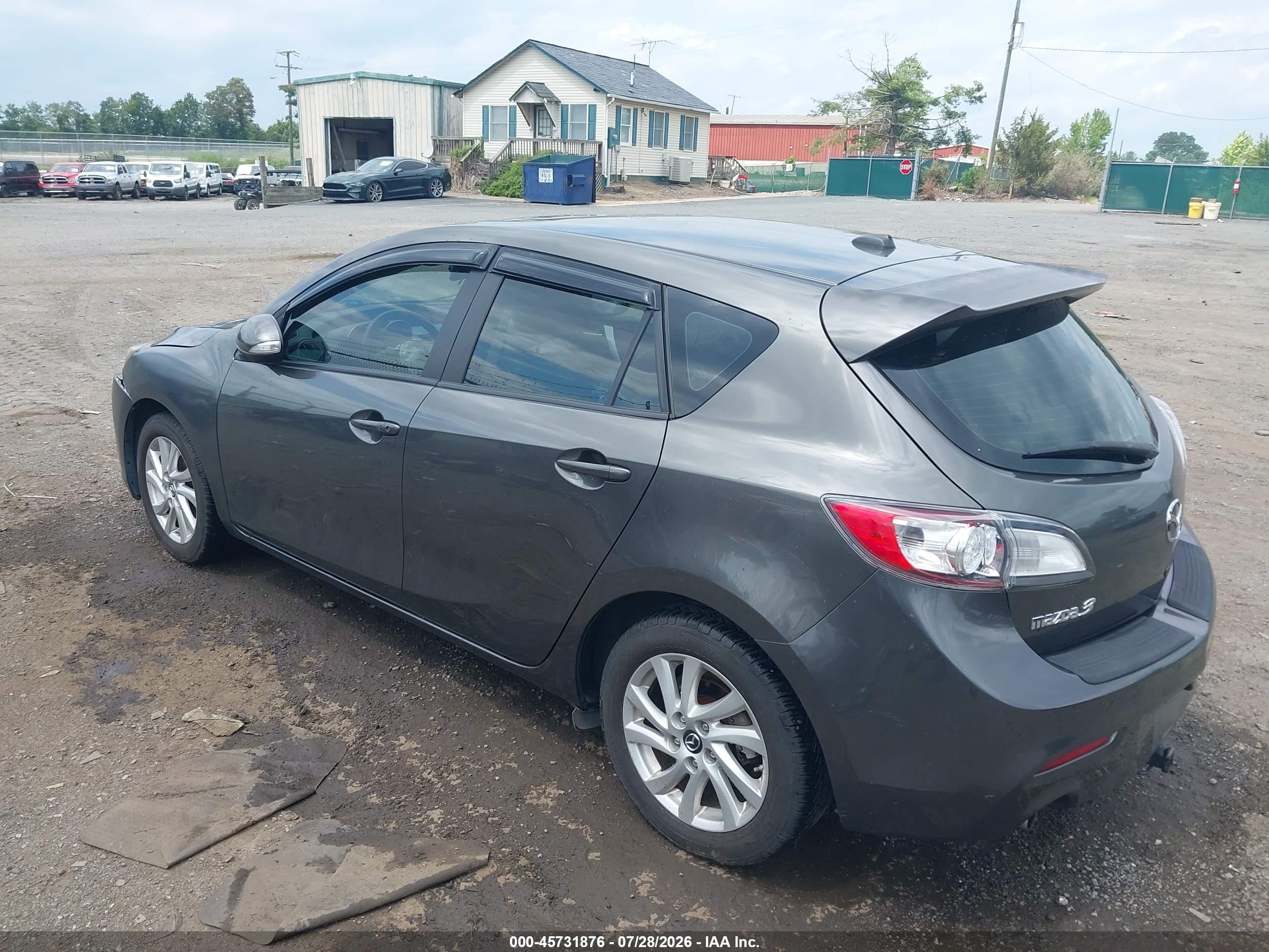 2013 Mazda Mazda3 I Grand Touring Gray vin: JM1BL1MP0D1744792