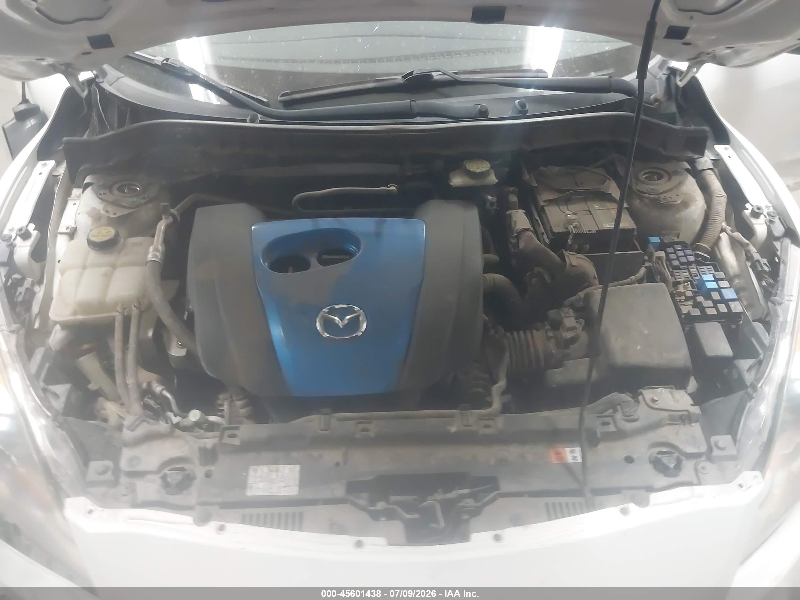 2013 Mazda Mazda3 I Grand Touring White vin: JM1BL1MP4D1837329