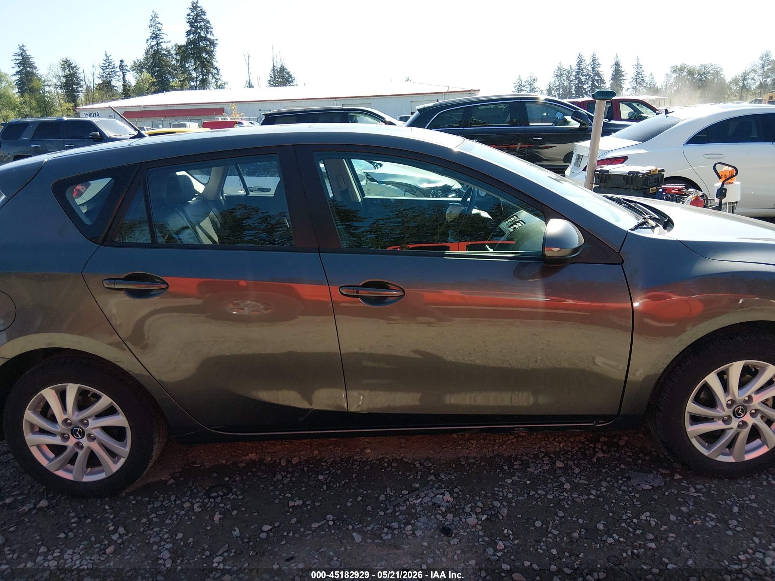 2013 Mazda Mazda3 I Grand Touring Серый vin: JM1BL1MP6D1785136