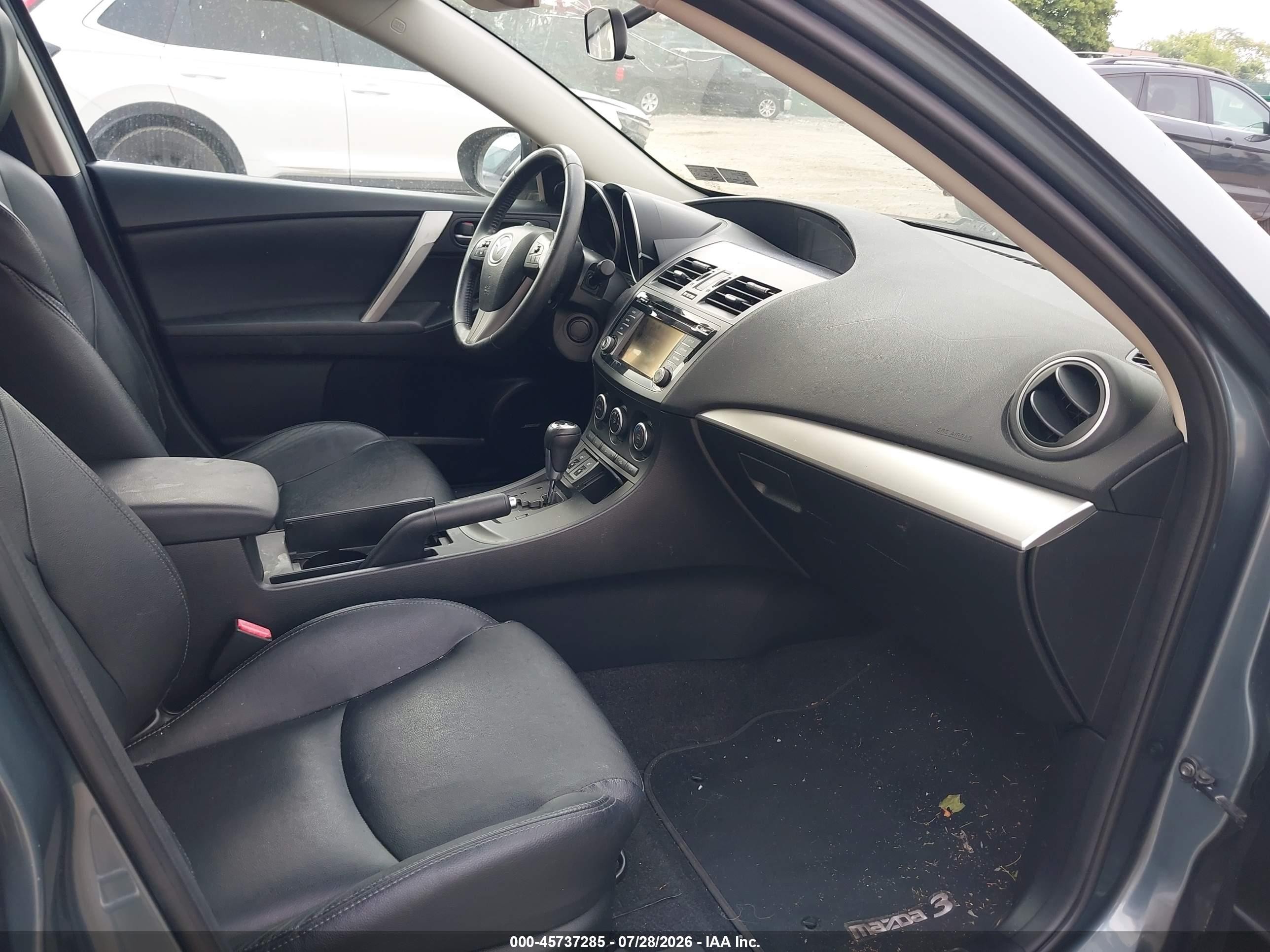 2013 Mazda Mazda3 I Grand Touring Серый vin: JM1BL1MPXD1789948