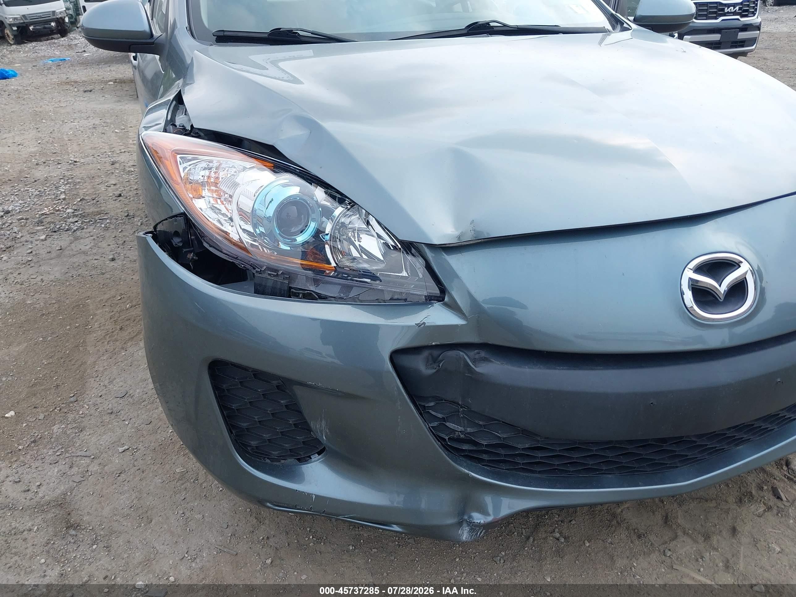 2013 Mazda Mazda3 I Grand Touring Серый vin: JM1BL1MPXD1789948