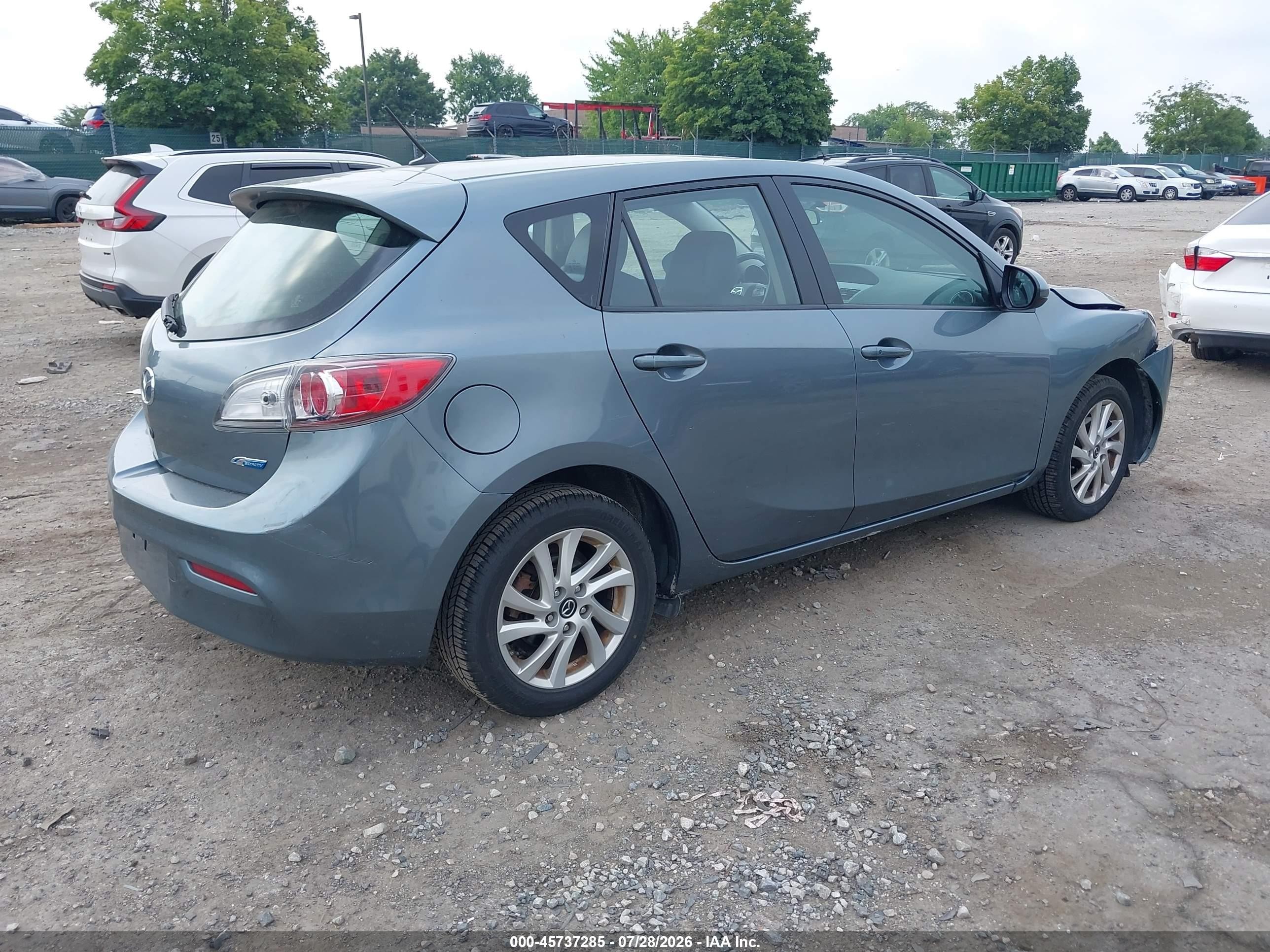 2013 Mazda Mazda3 I Grand Touring Серый vin: JM1BL1MPXD1789948
