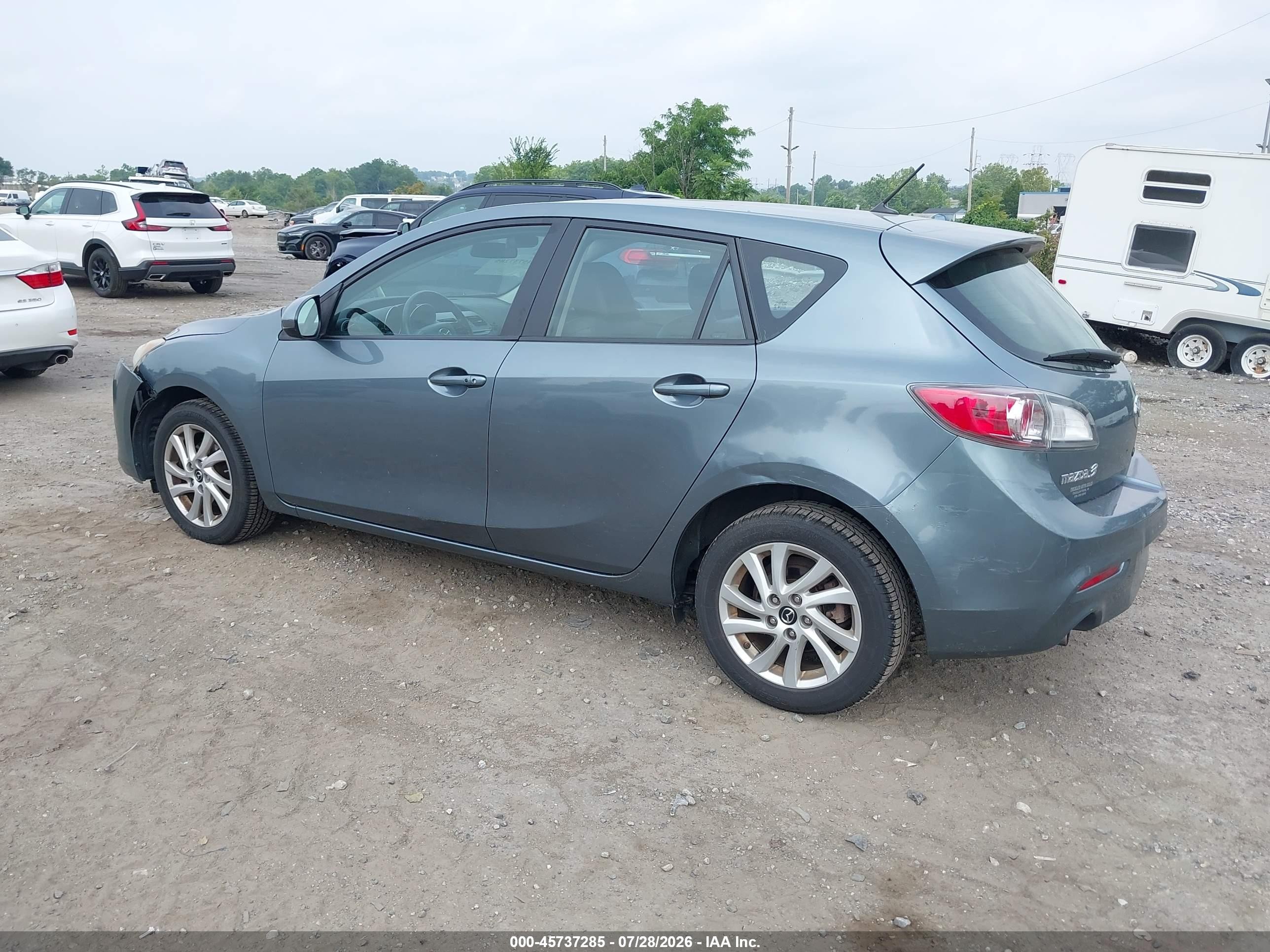 2013 Mazda Mazda3 I Grand Touring Серый vin: JM1BL1MPXD1789948