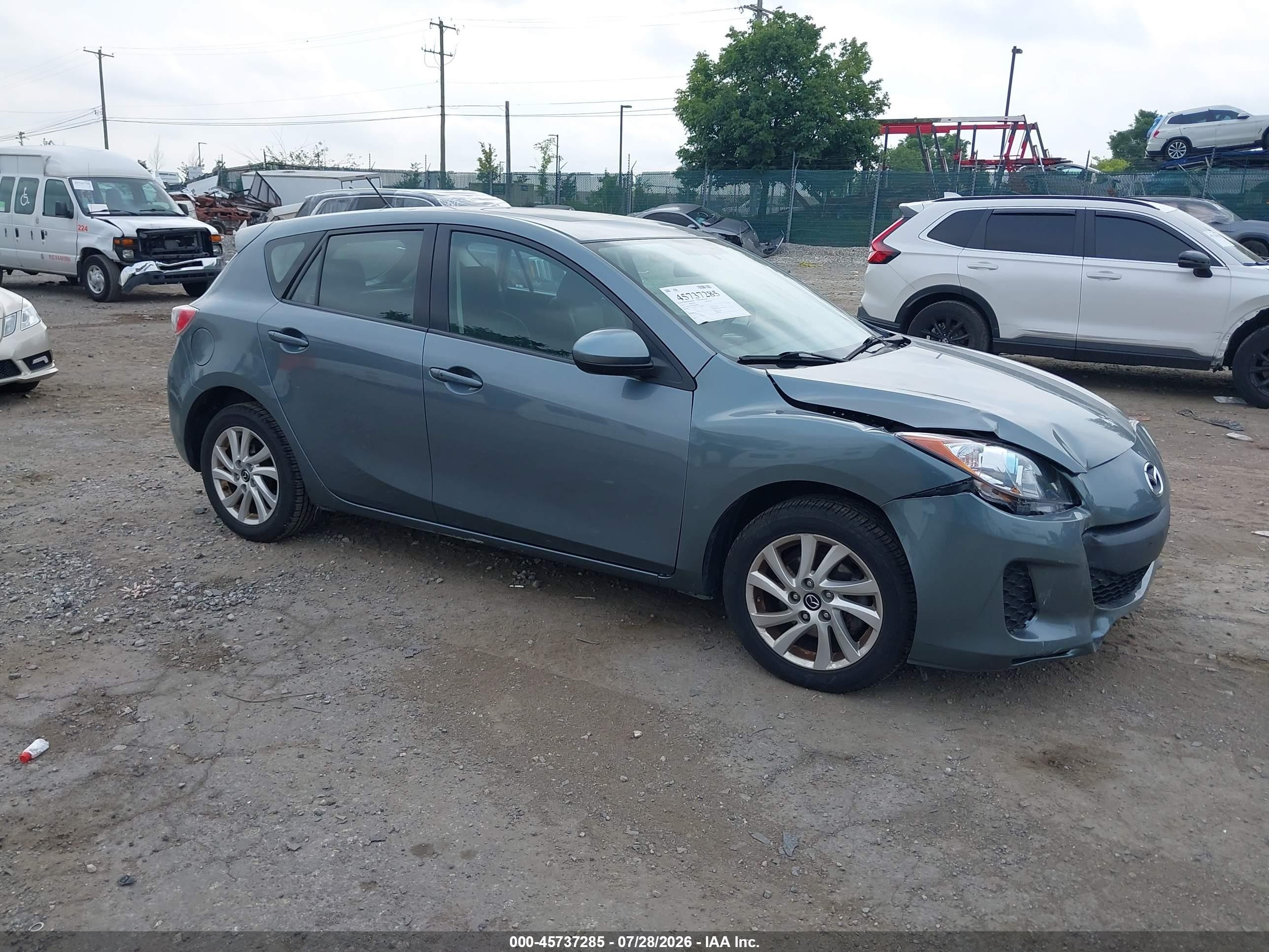 2013 Mazda Mazda3 I Grand Touring Gray vin: JM1BL1MPXD1789948
