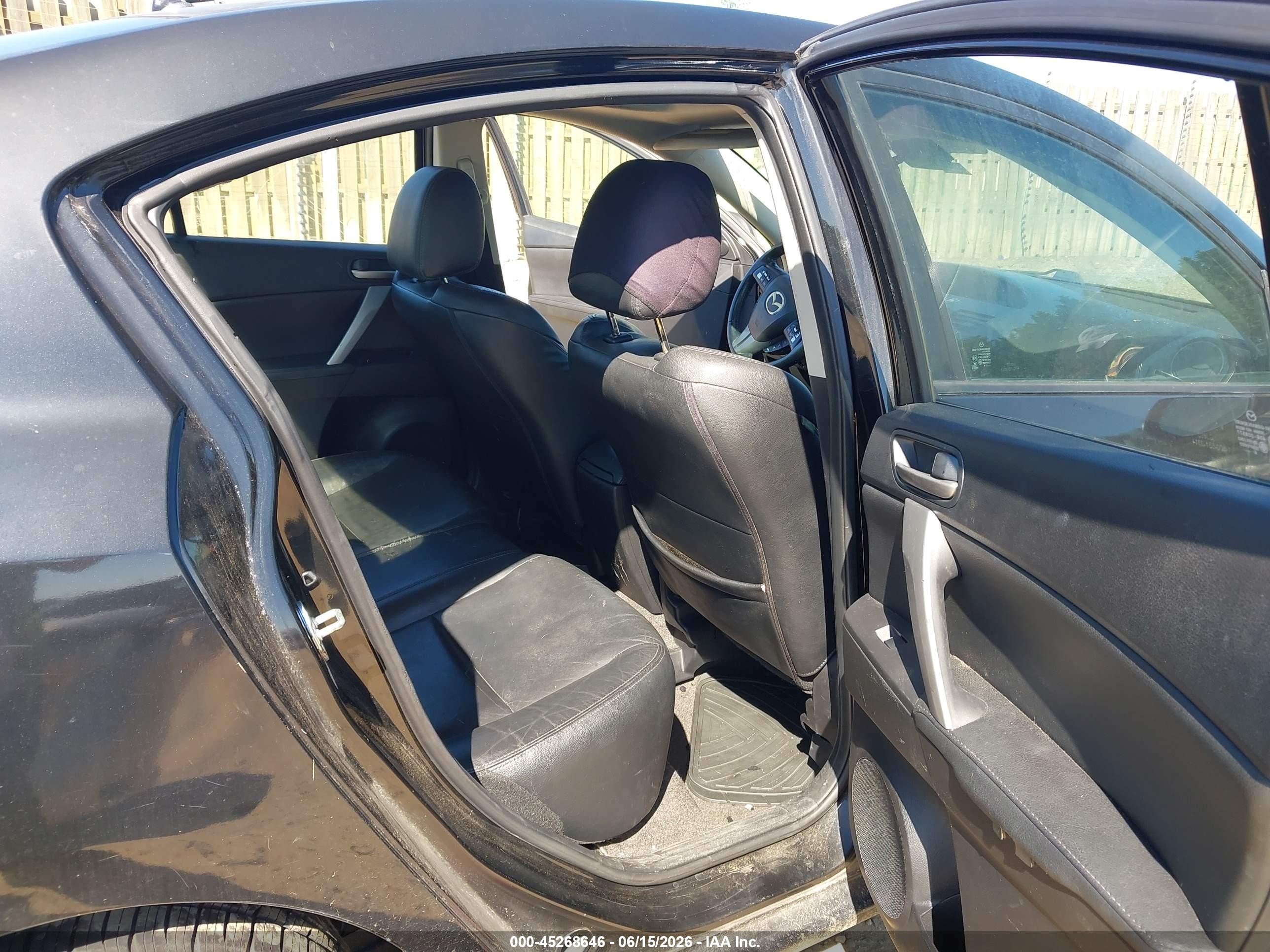 2010 Mazda Mazda3 S Grand Touring Черный vin: JM1BL1S50A1224976
