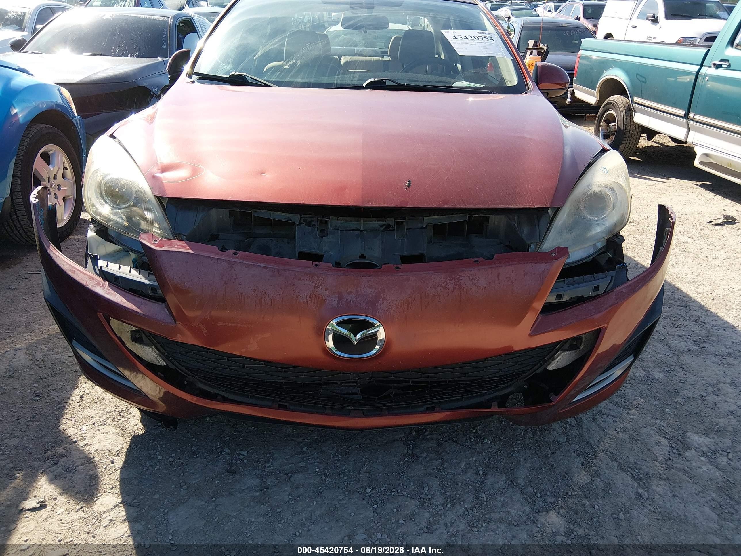2010 Mazda Mazda3 S Grand Touring Burgundy vin: JM1BL1S50A1250462