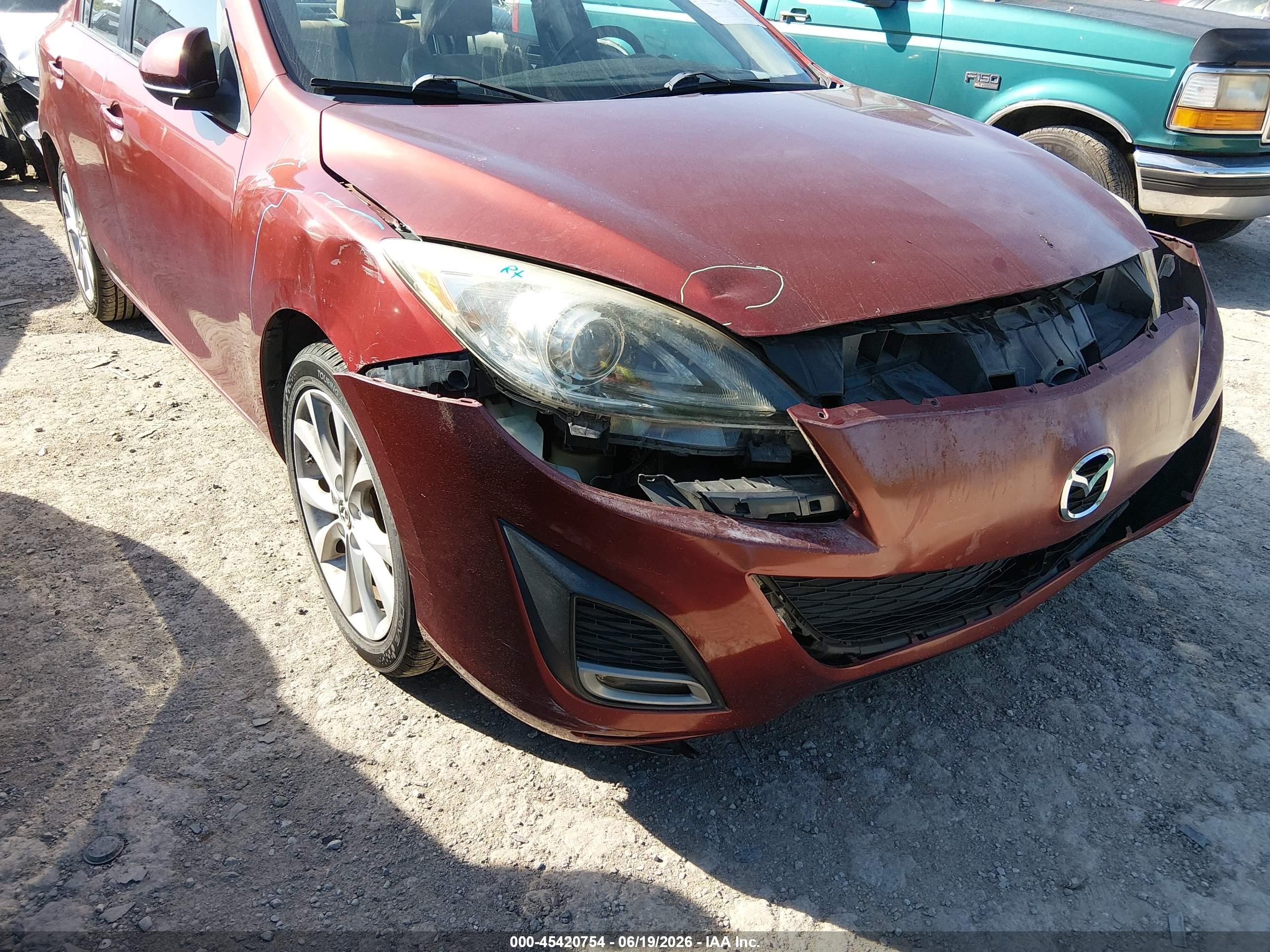 2010 Mazda Mazda3 S Grand Touring Burgundy vin: JM1BL1S50A1250462