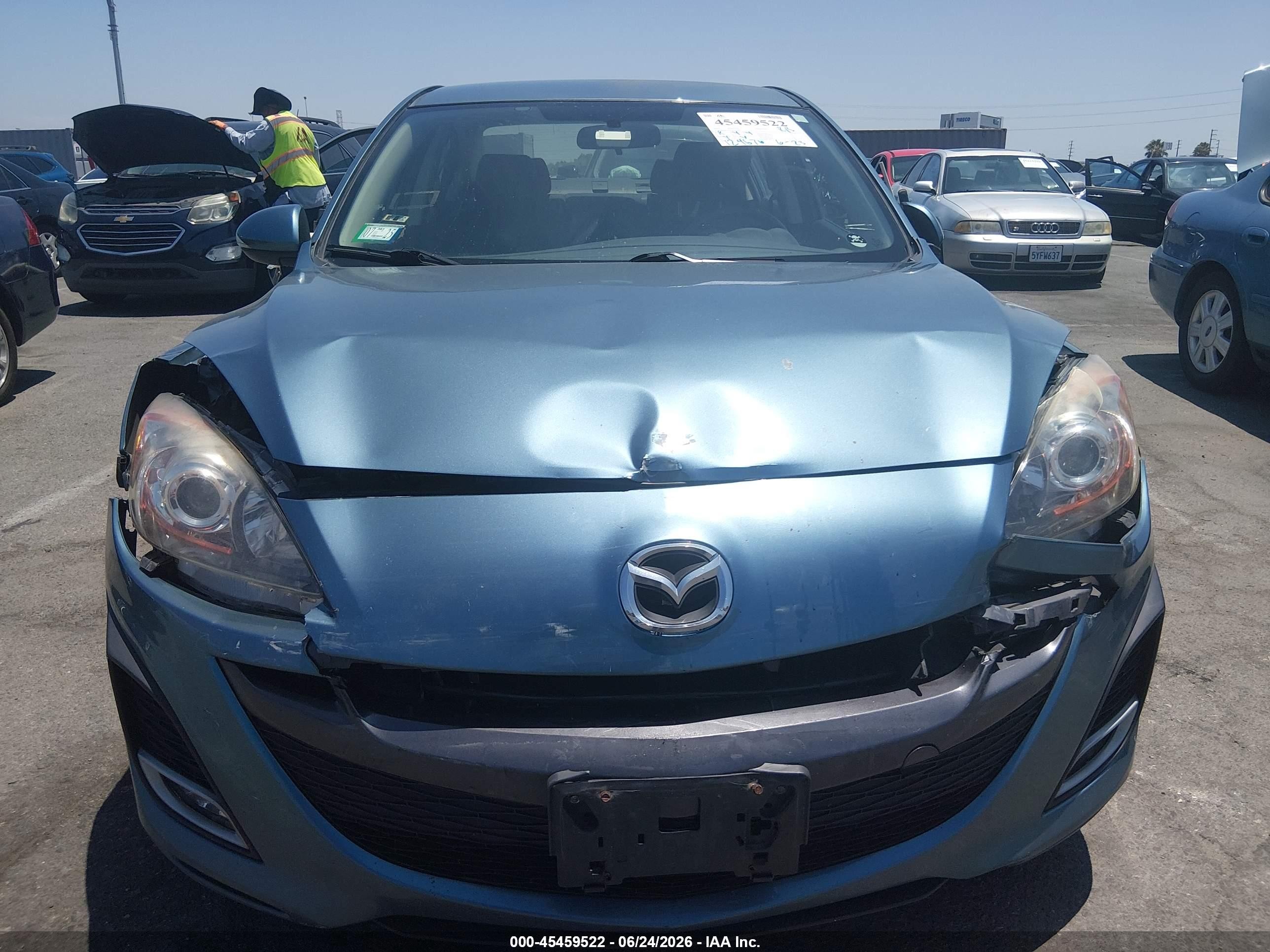 2010 Mazda Mazda3 S Sport Teal vin: JM1BL1S51A1235369