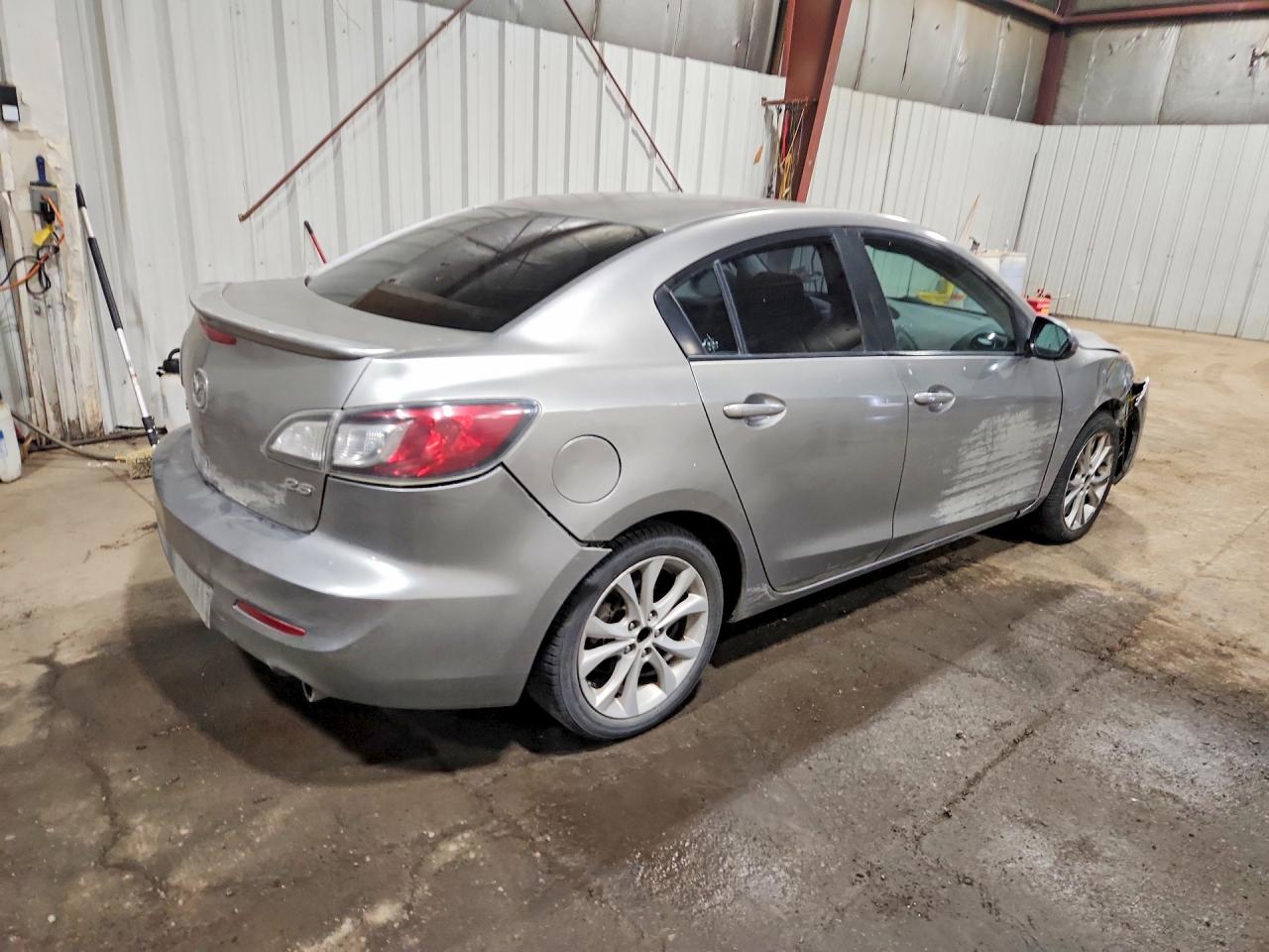 2010 Mazda 3 S Silver vin: JM1BL1S51A1337321