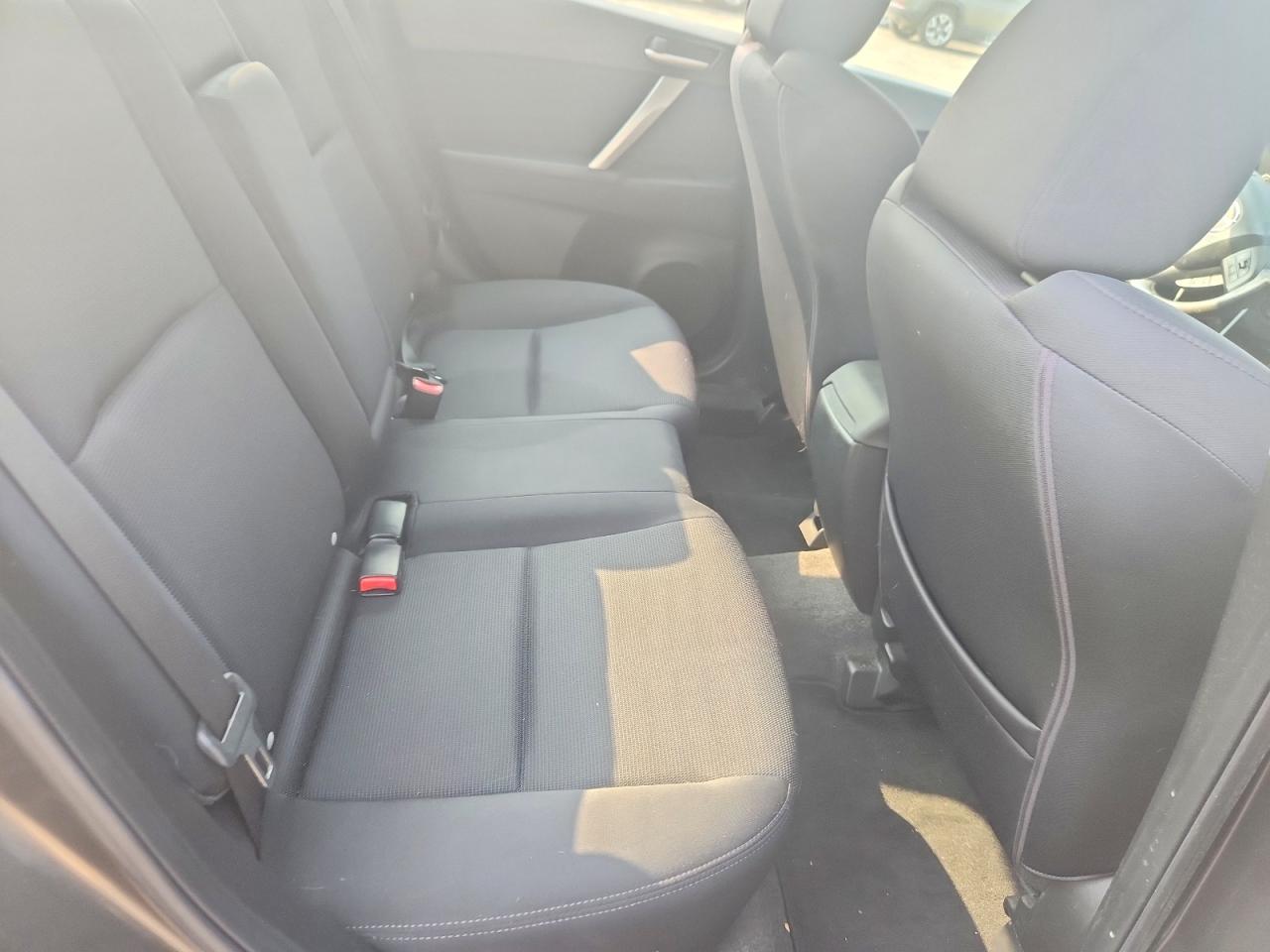 2010 Mazda 3 S Угольный vin: JM1BL1S53A1324120