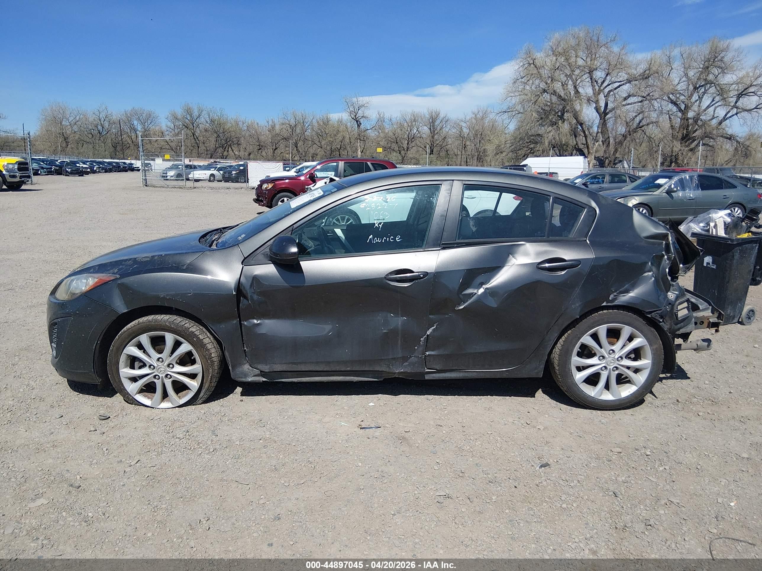 2010 Mazda Mazda3 S Sport Серый vin: JM1BL1S53A1341063