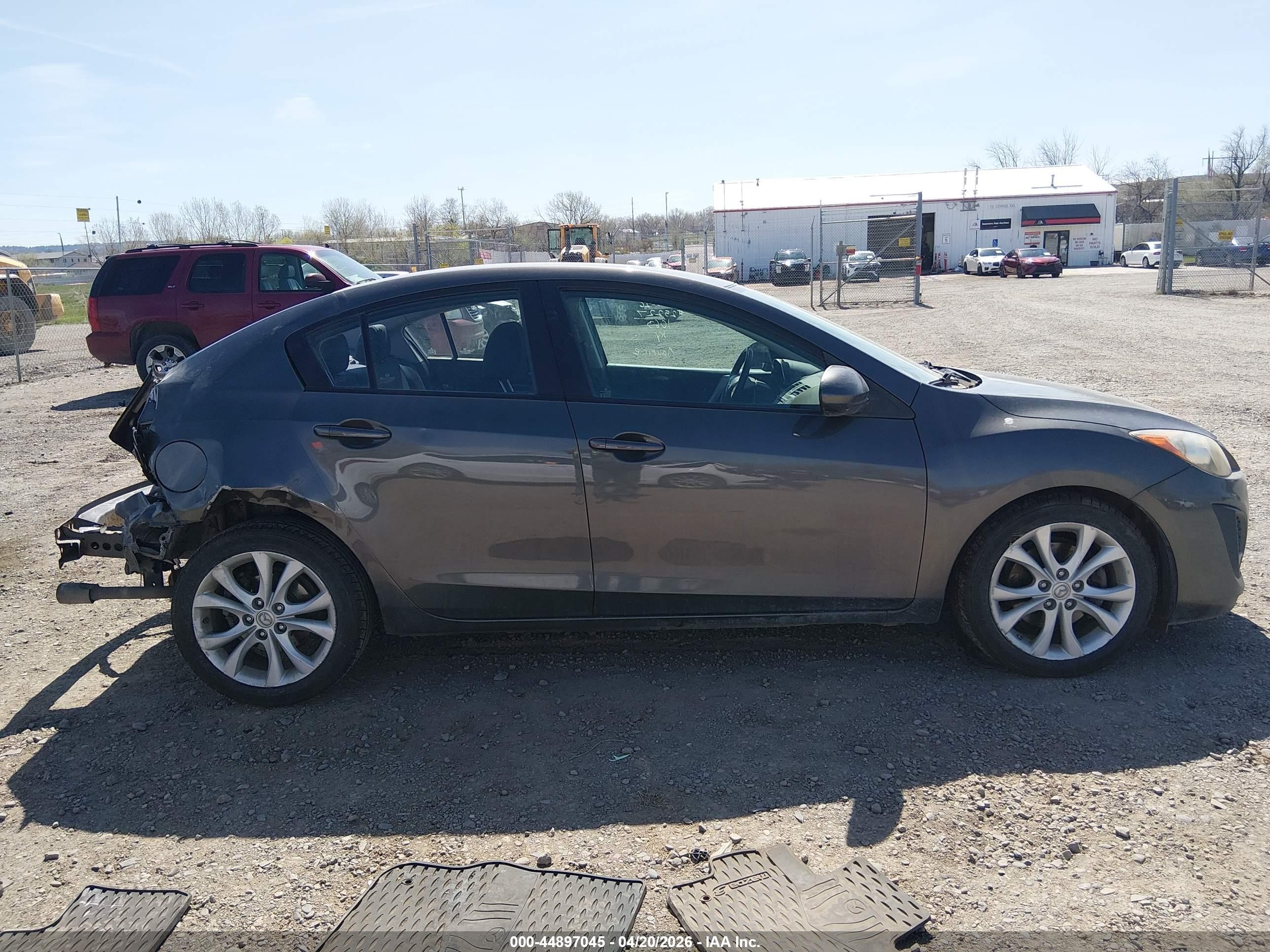 2010 Mazda Mazda3 S Sport Серый vin: JM1BL1S53A1341063