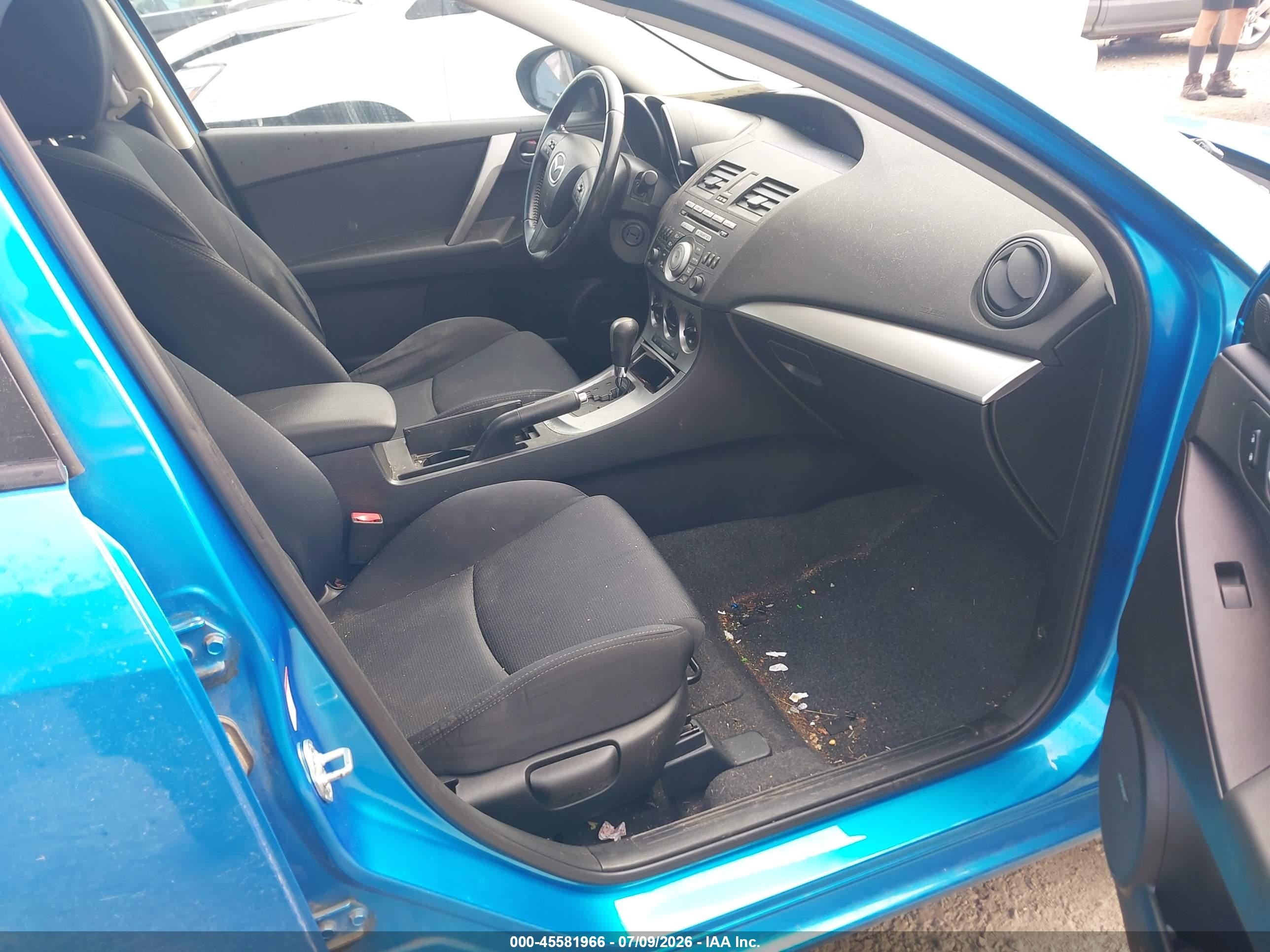 2010 Mazda Mazda3 S Sport Blue vin: JM1BL1S54A1316396