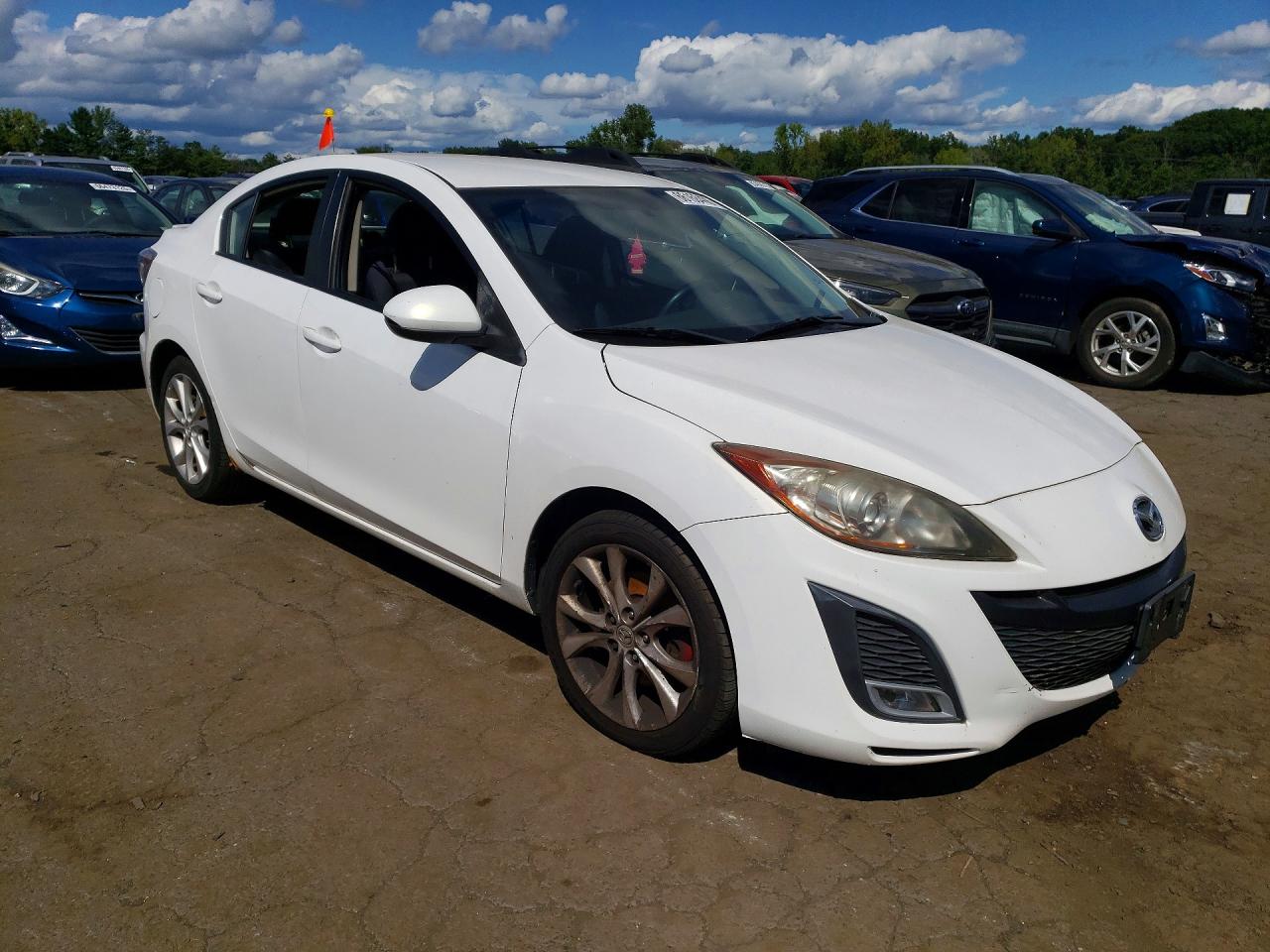 2010 Mazda 3 Белый vin: JM1BL1S54A1316964