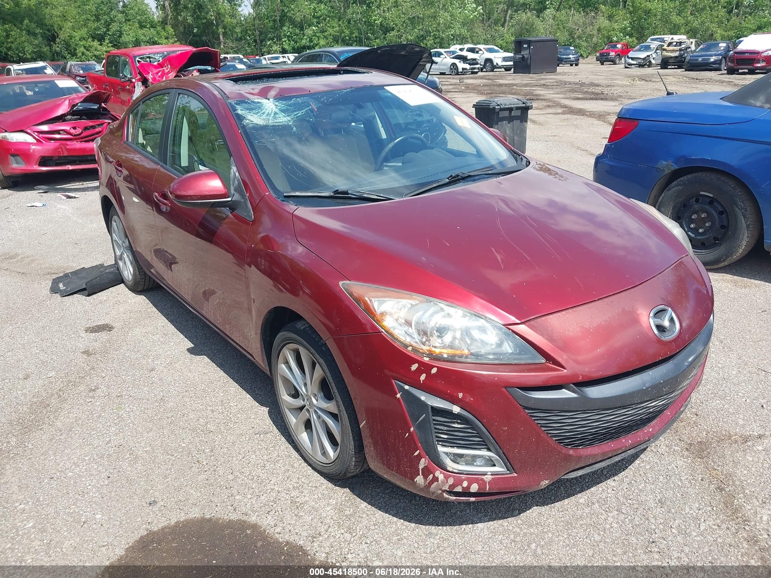 2010 Mazda Mazda3 S Sport Red vin: JM1BL1S57A1258588