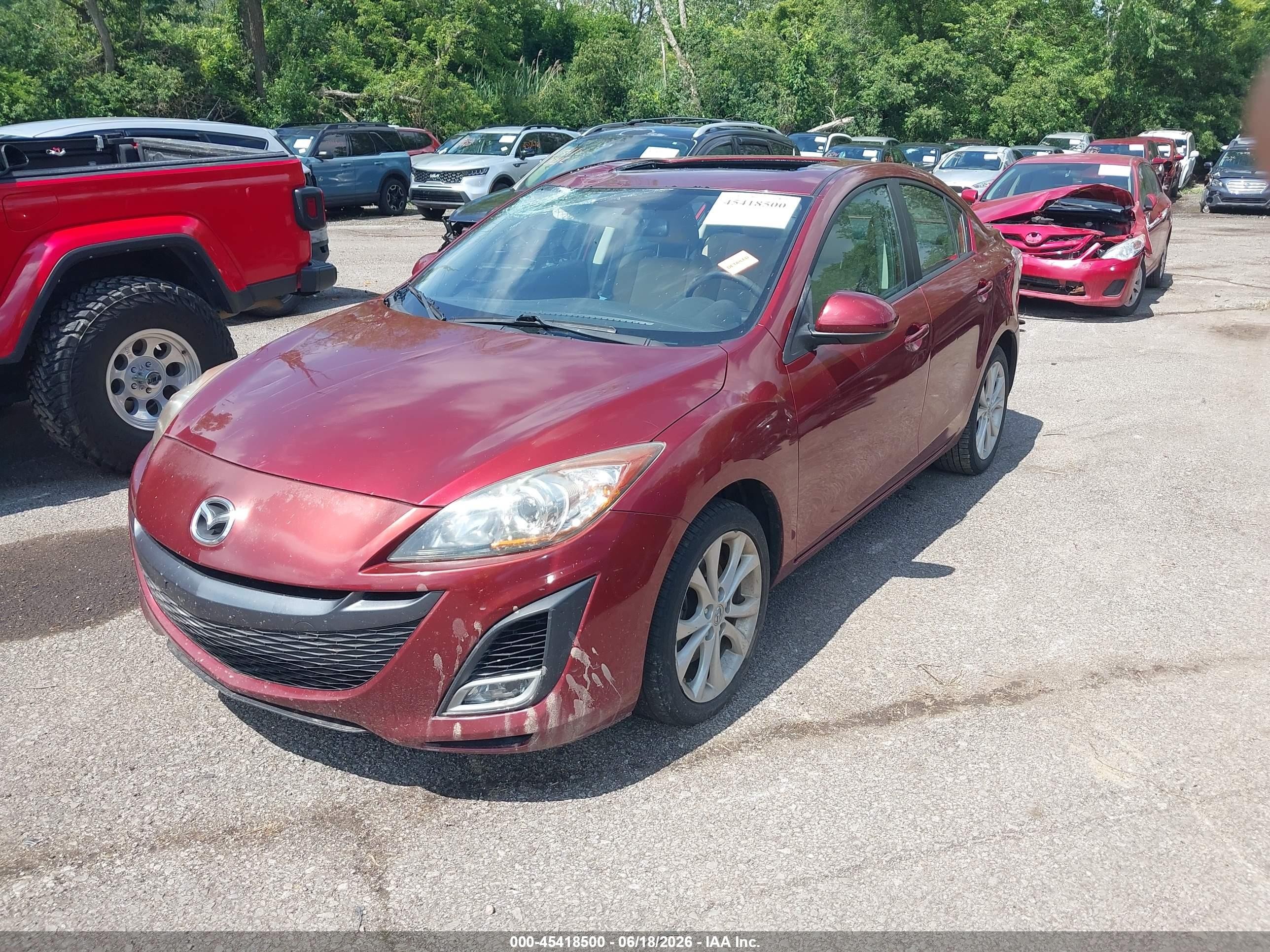 2010 Mazda Mazda3 S Sport Red vin: JM1BL1S57A1258588