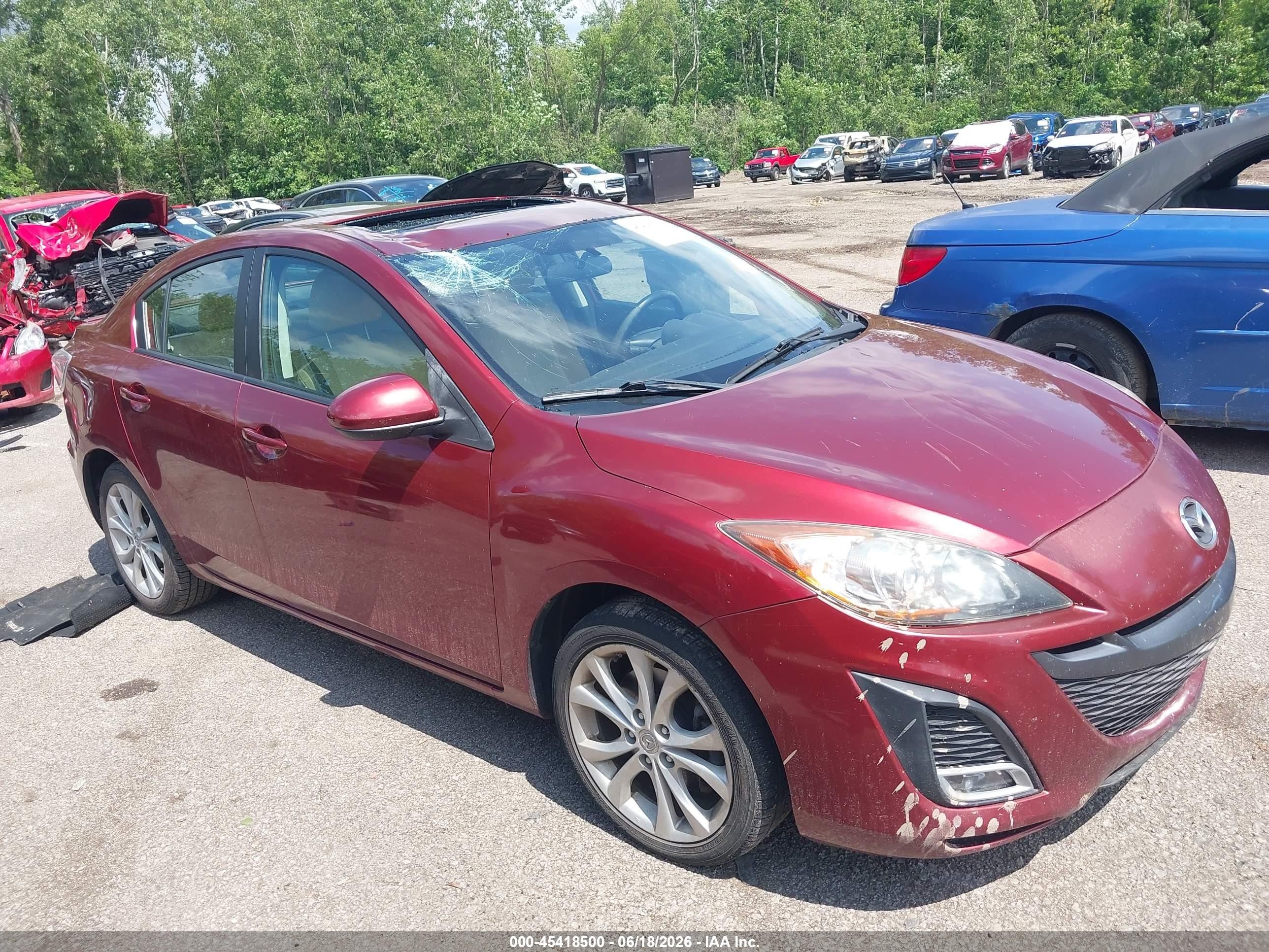 2010 Mazda Mazda3 S Sport Red vin: JM1BL1S57A1258588