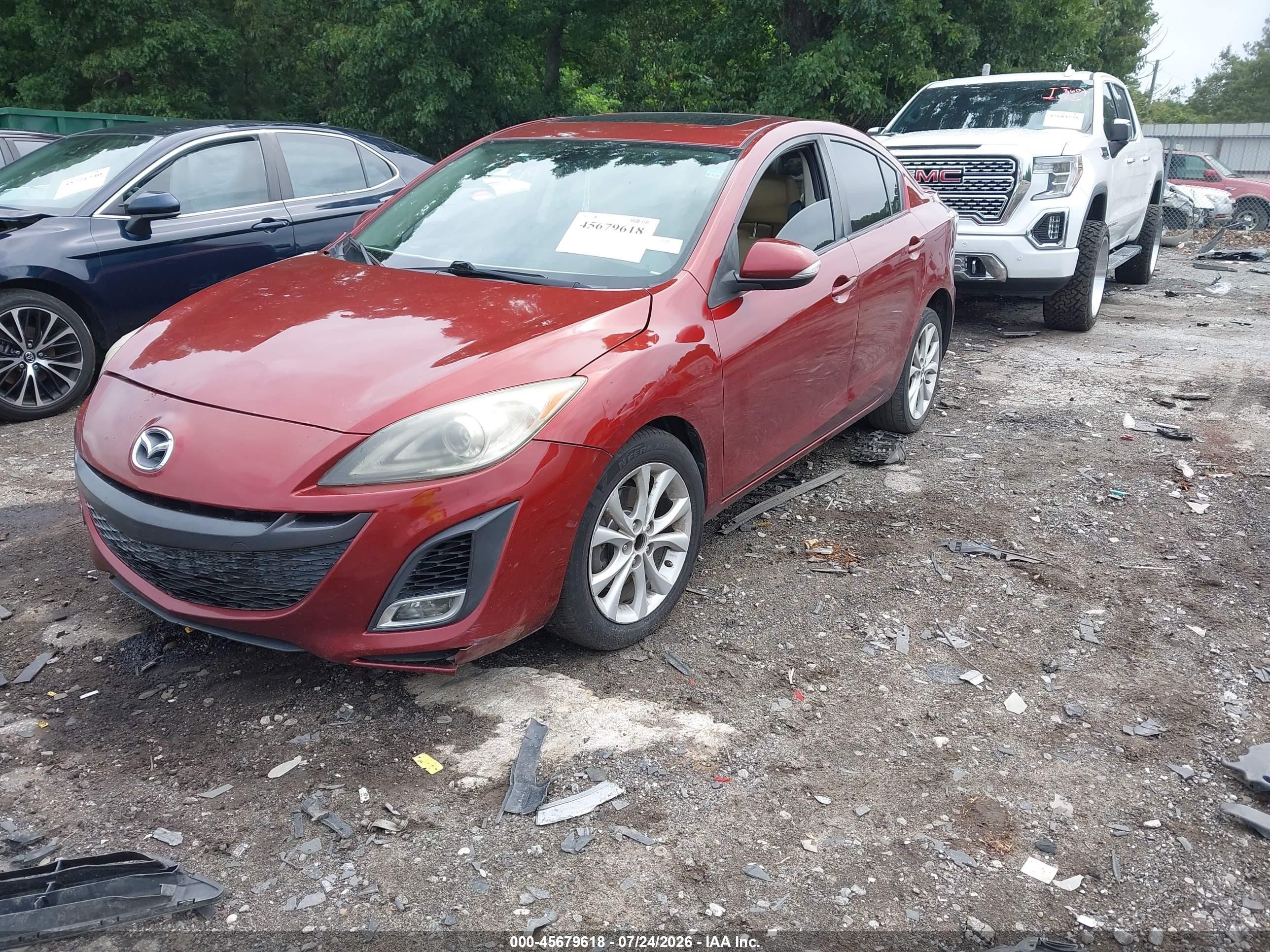 2010 Mazda Mazda3 S Grand Touring Red vin: JM1BL1S58A1100440