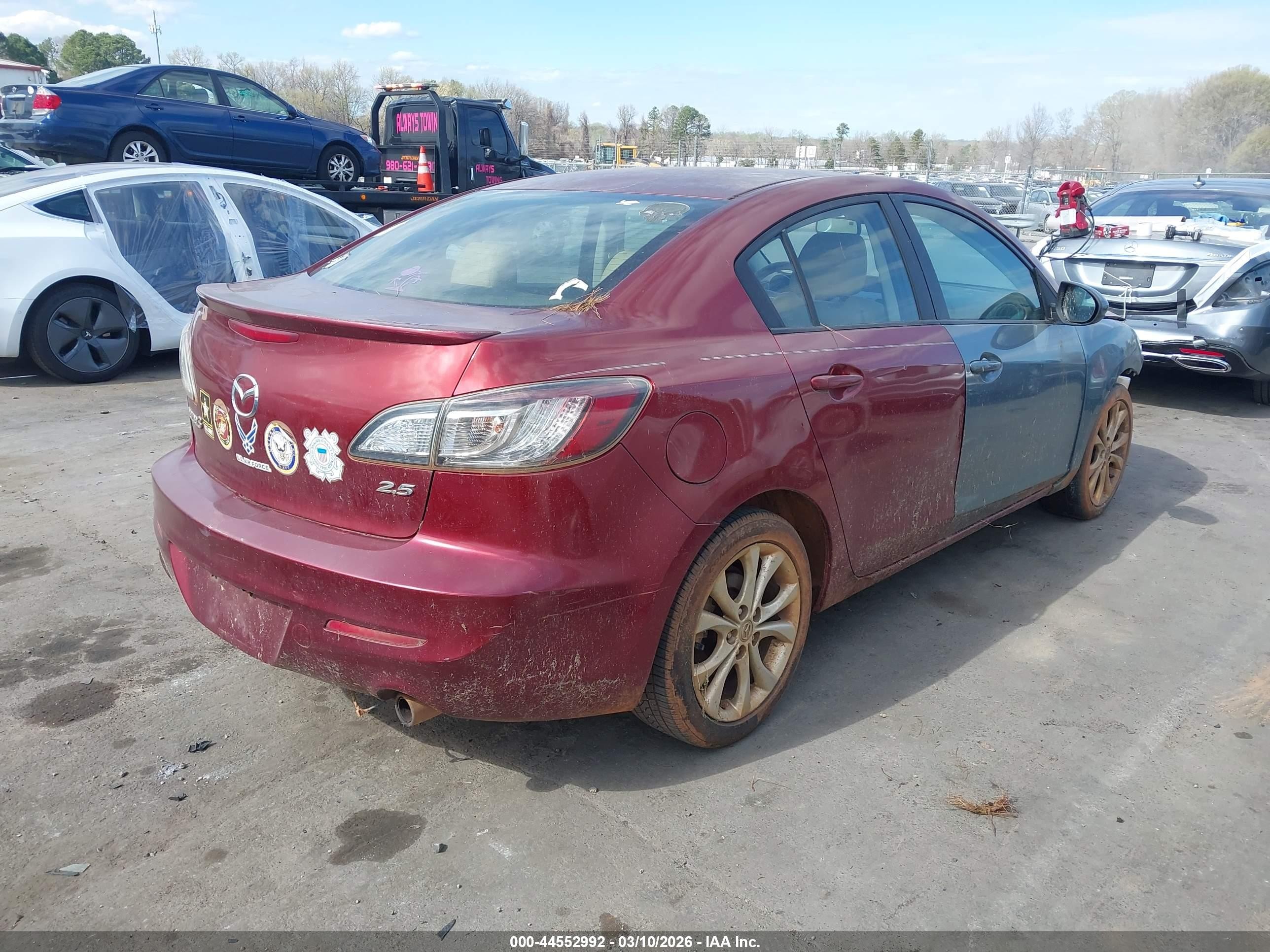2010 Mazda Mazda3 S Grand Touring Red vin: JM1BL1S58A1151453
