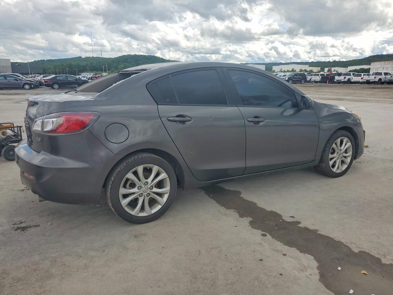 2010 Mazda 3 S Gray vin: JM1BL1S58A1344640