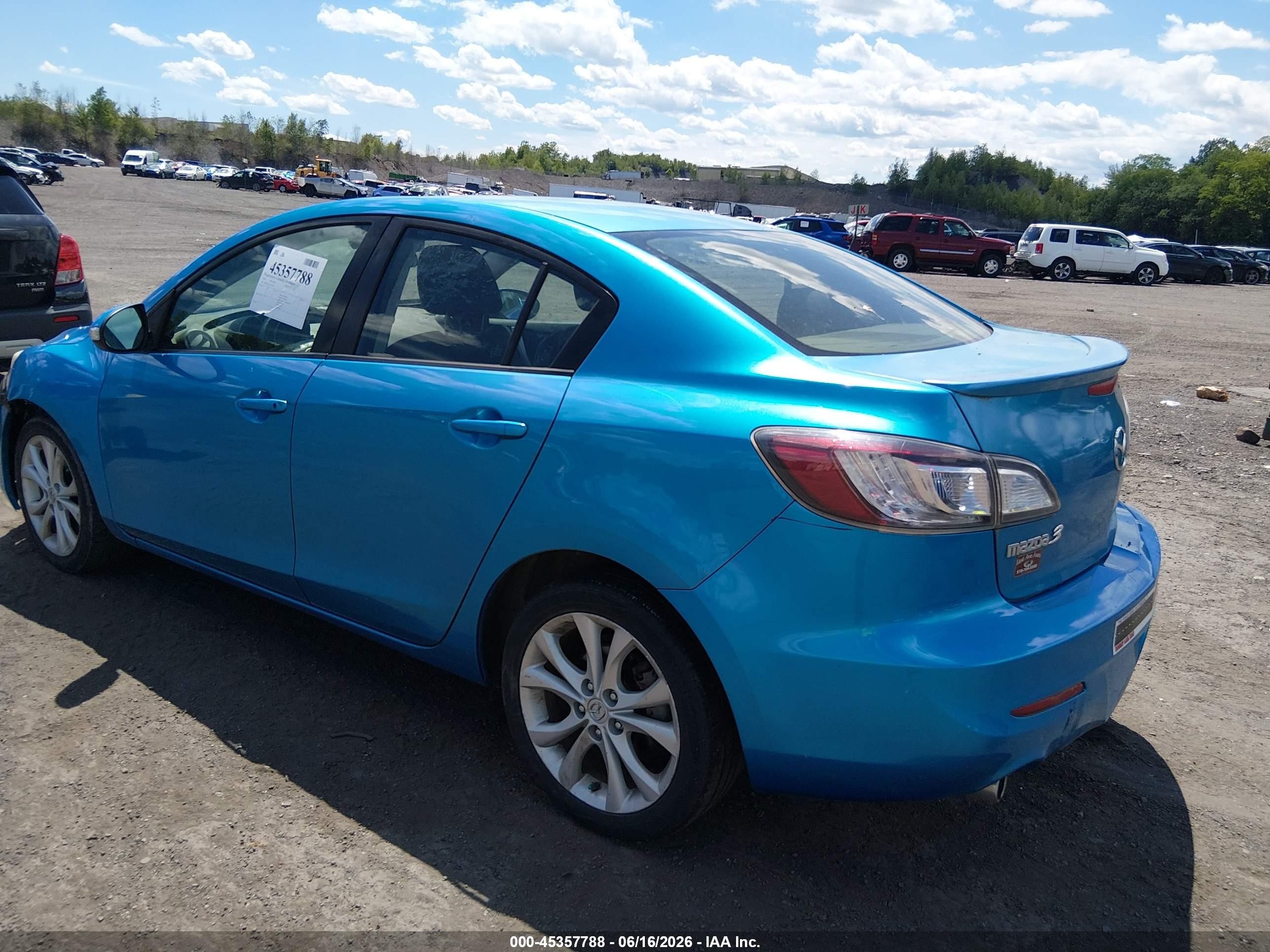 2010 Mazda Mazda3 S Grand Touring Blue vin: JM1BL1S59A1133916