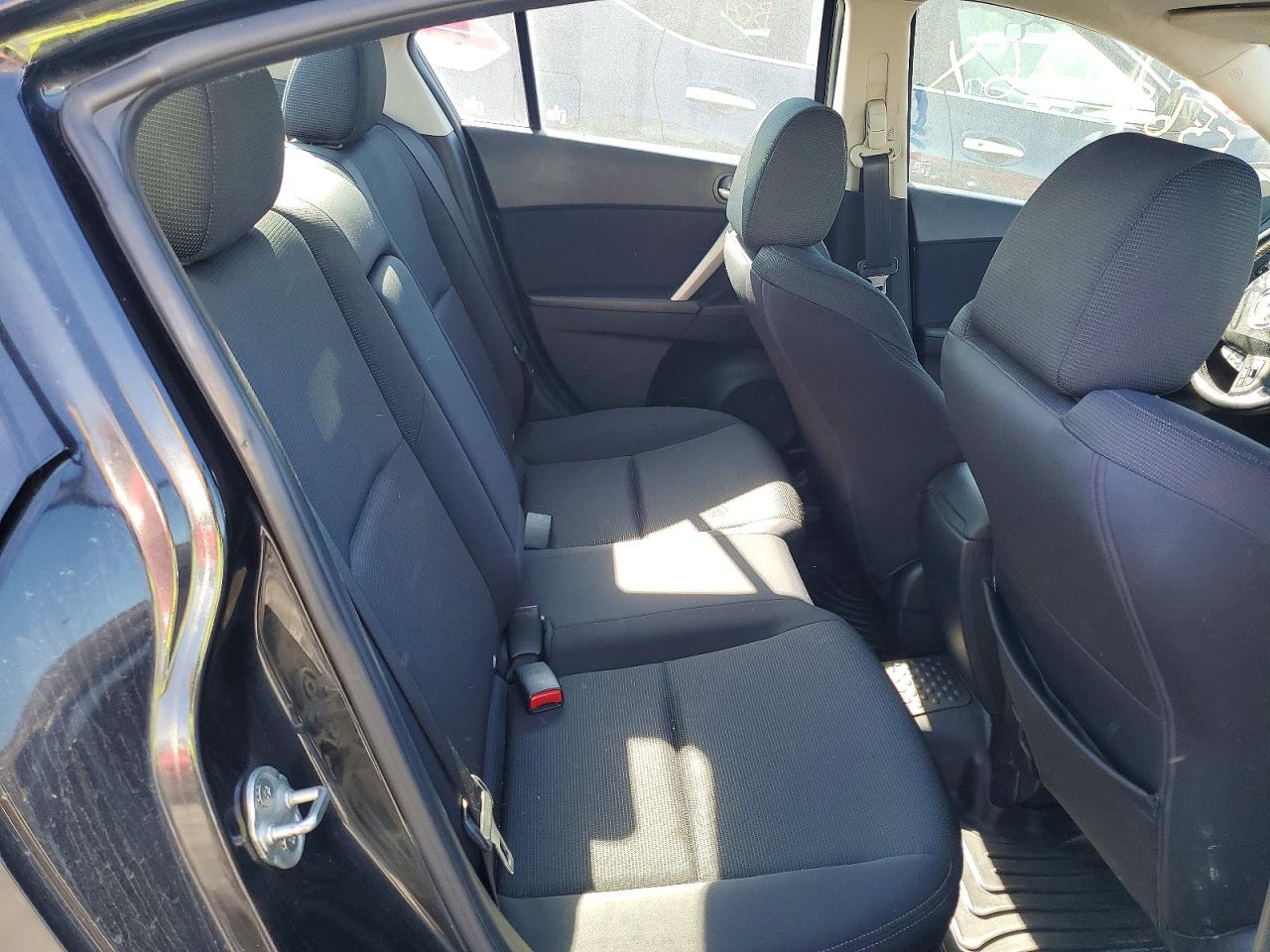 2010 Mazda 3 S Black vin: JM1BL1S5XA1160509