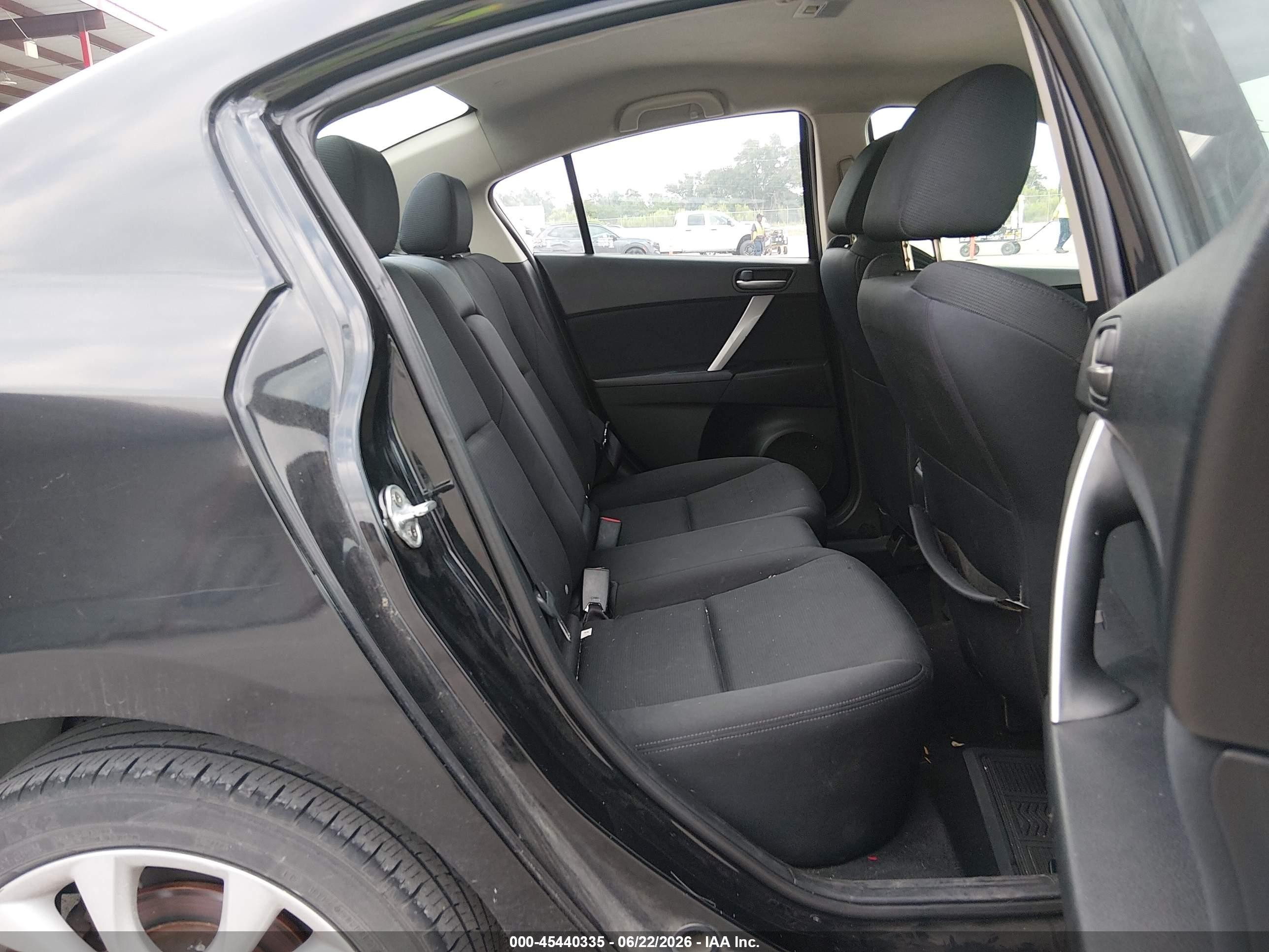 2010 Mazda Mazda3 S Sport Black vin: JM1BL1S61A1103639